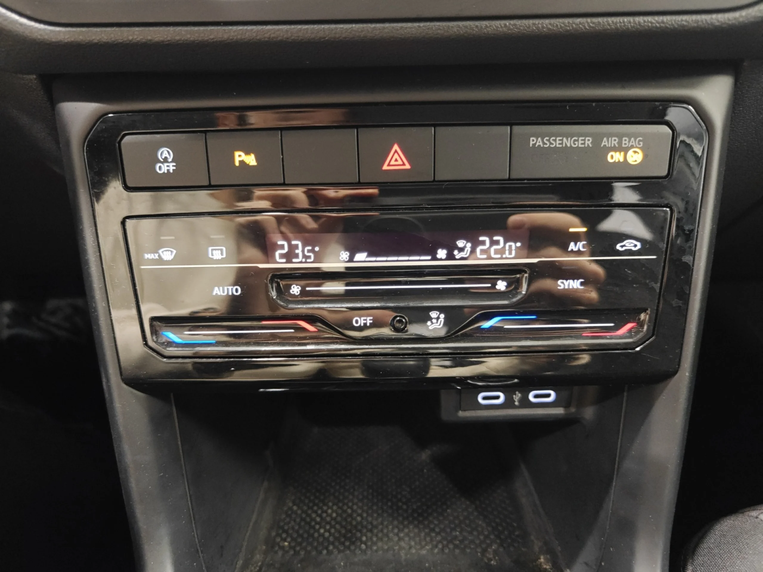 VOLKSWAGEN T CROSS ··MÁS·· 1.0 TSI 85KW (116CV) - Foto 20