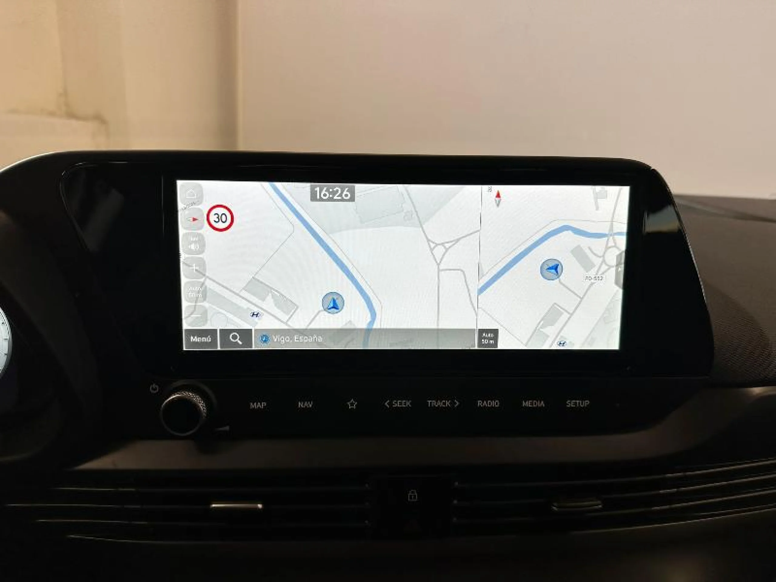 HYUNDAI I20 1.0 TGDI 48V KLASS - Foto 8