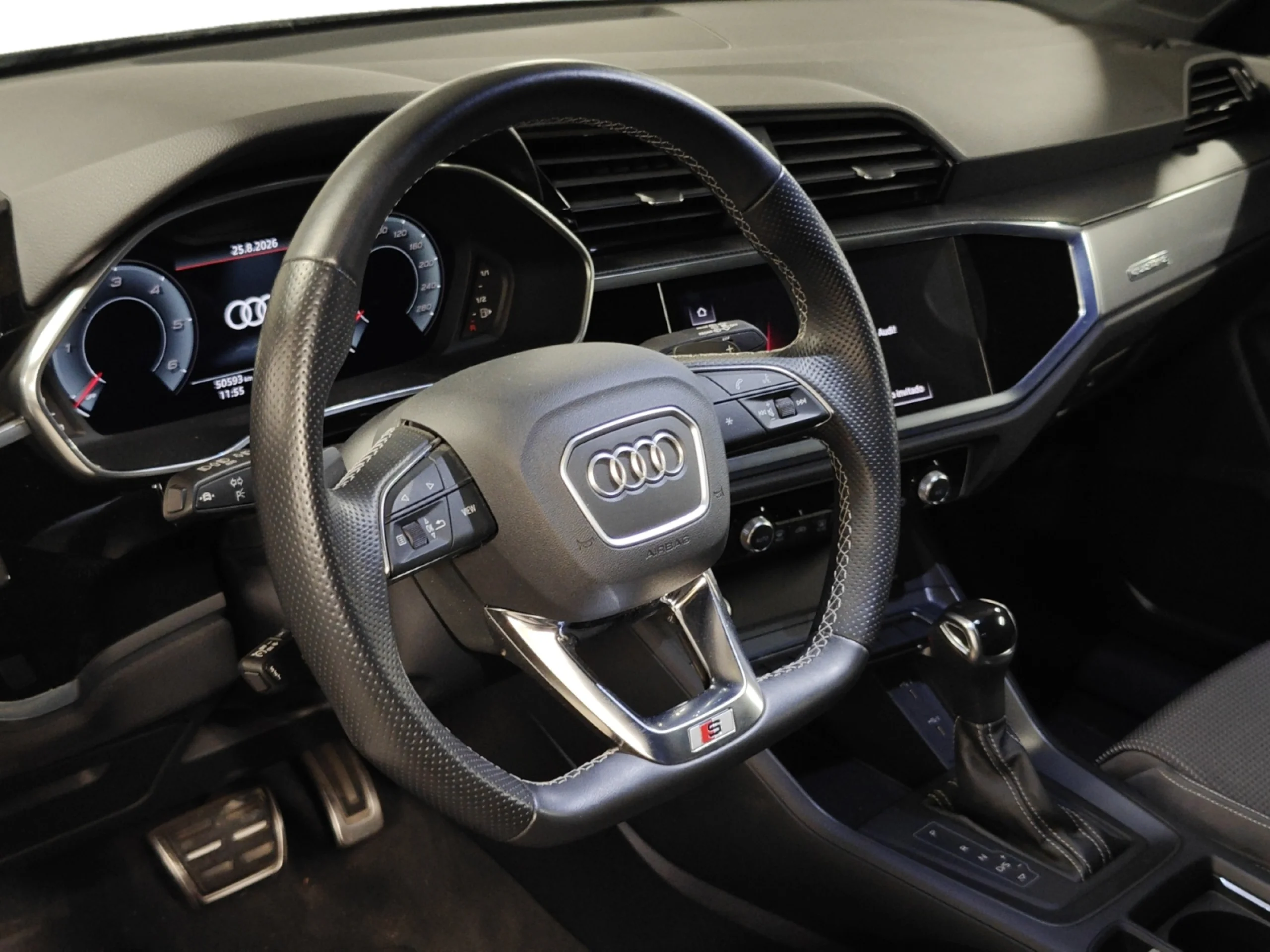 AUDI Q3 40 TDI 147KW S TRONIC QUATTRO BLACK LINE - Foto 9
