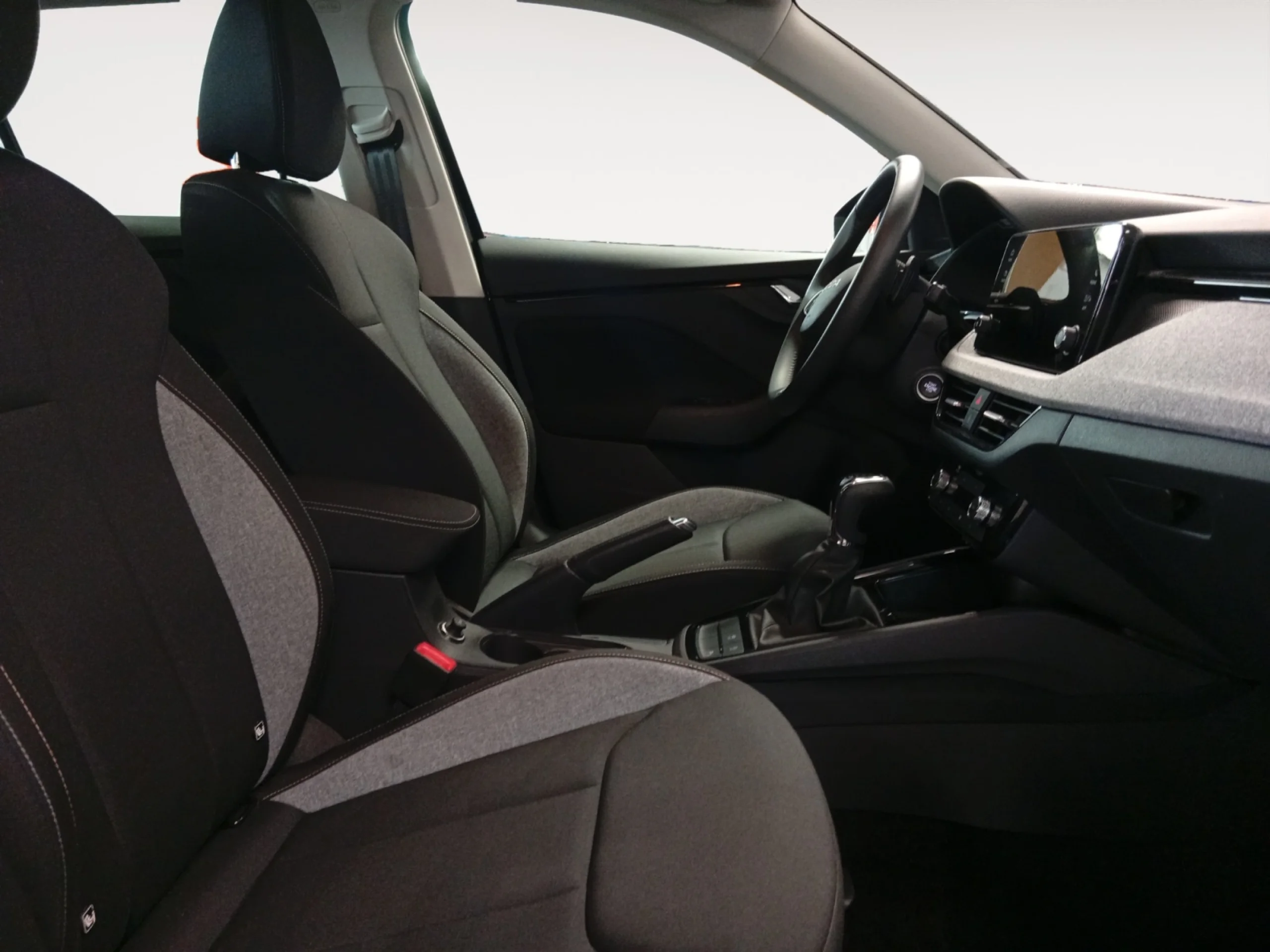 SKODA KAMIQ 1.0 TSI 70KW (95CV) SELECTION - Foto 5