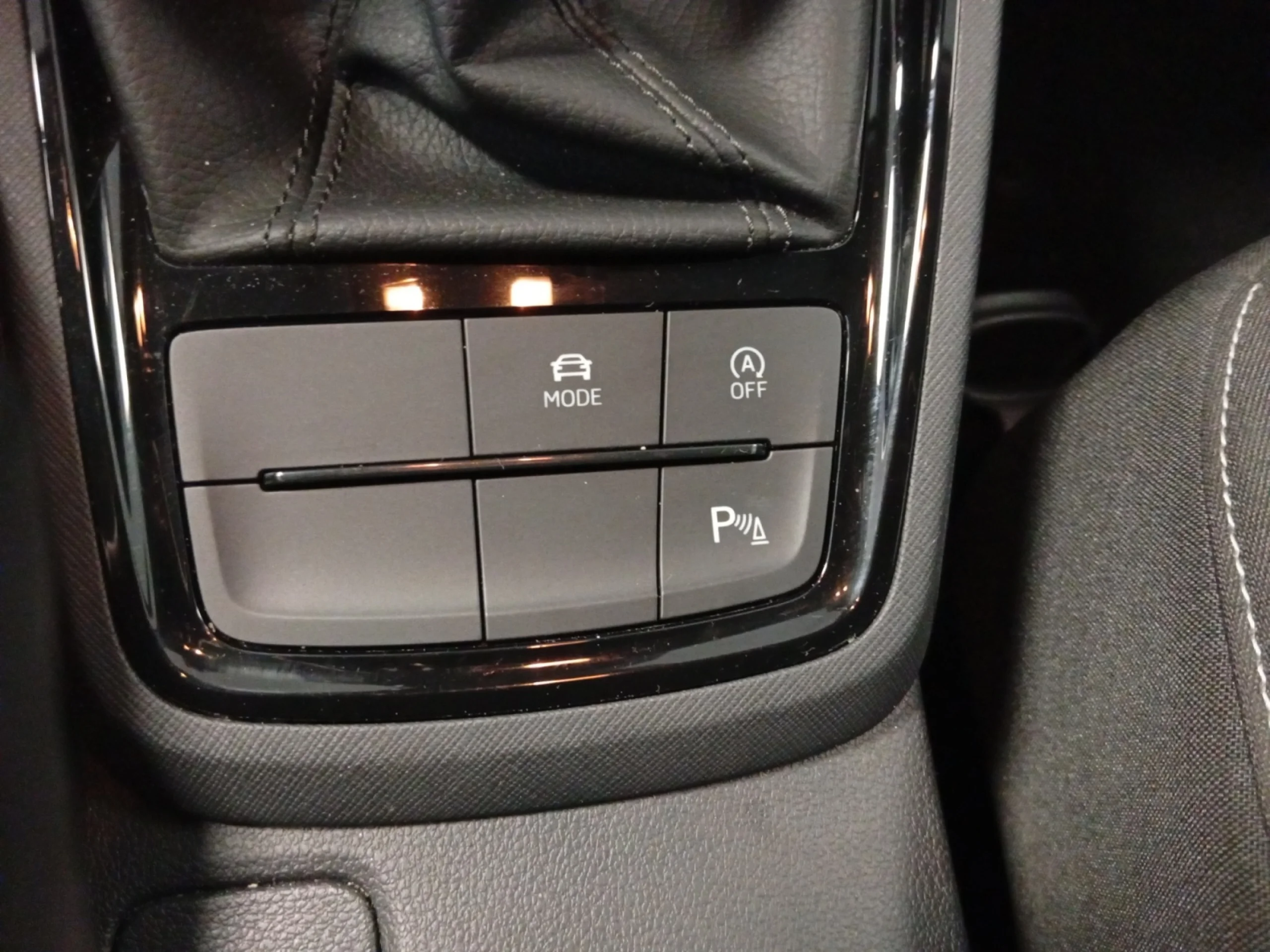 SKODA KAMIQ 1.0 TSI 70KW (95CV) SELECTION - Foto 15