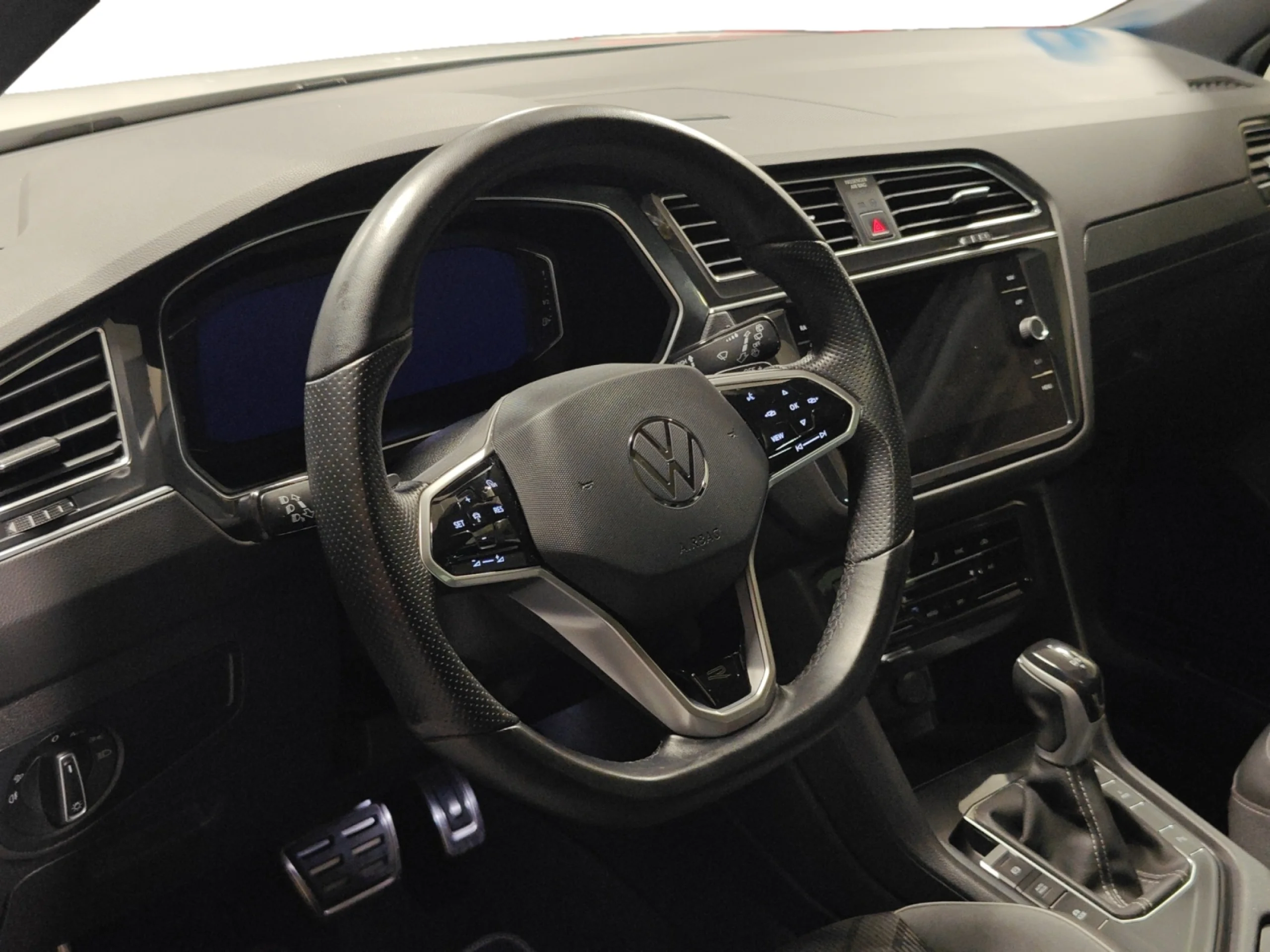 VOLKSWAGEN TIGUAN R LINE 1.4 TSI EHYBRID 180KW (245CV) DSG - Foto 9