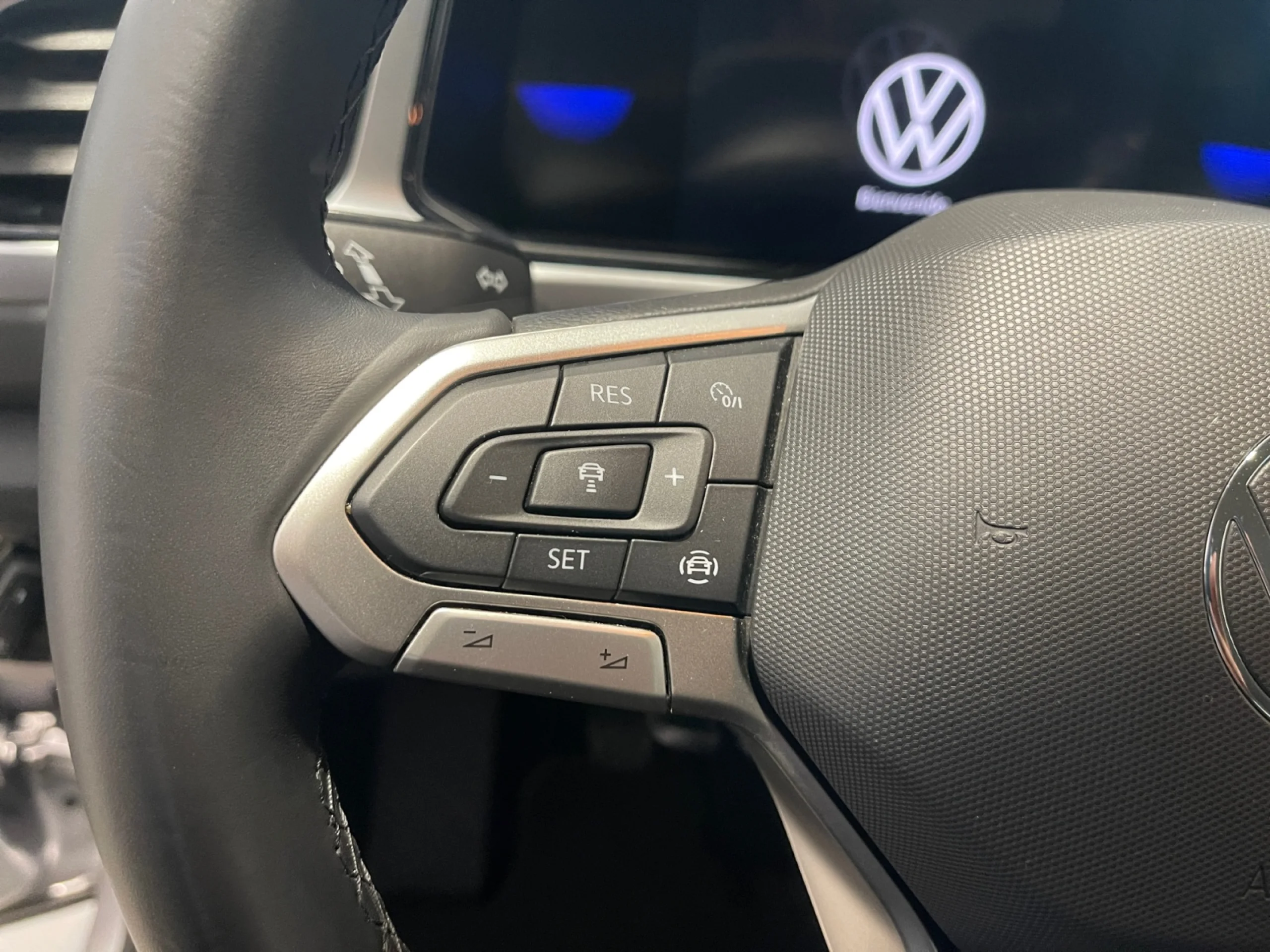 VOLKSWAGEN T ROC LIFE 1.0 TSI 81KW (110CV) - Foto 9