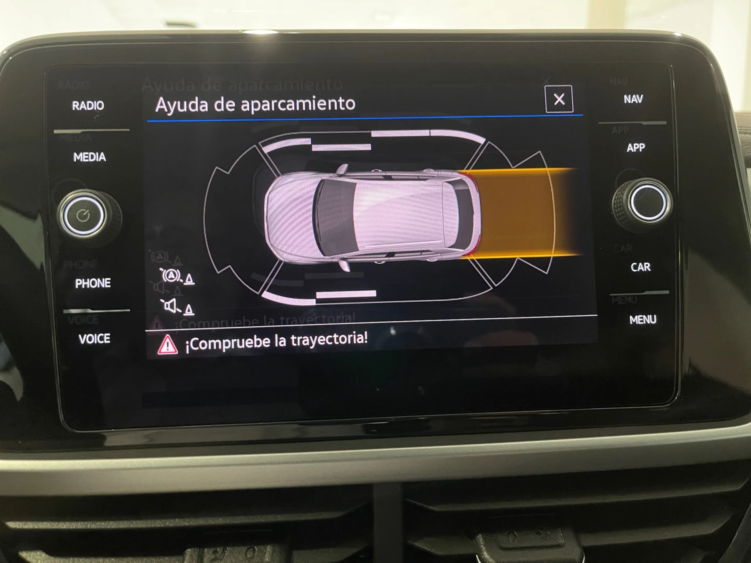 VOLKSWAGEN T ROC LIFE 1.0 TSI 81KW (110CV) - Foto 13