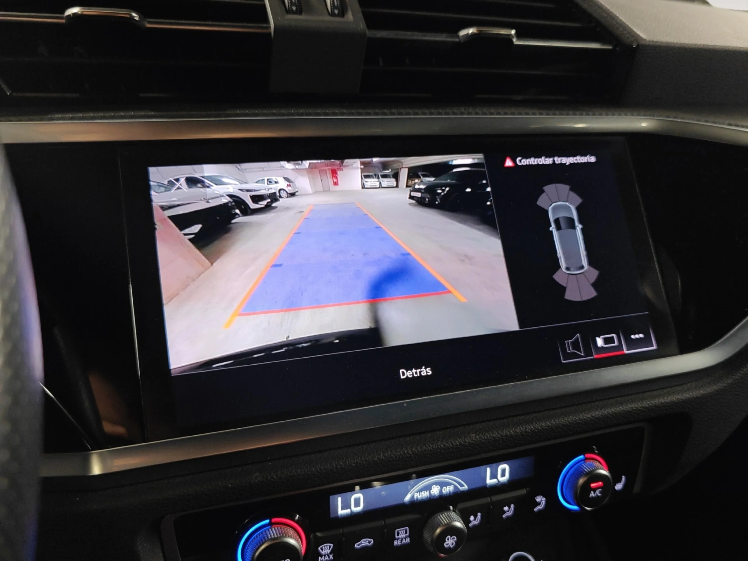AUDI Q3 40 TFSI 140KW S TRONIC QUATTR BLACK LINE - Foto 16