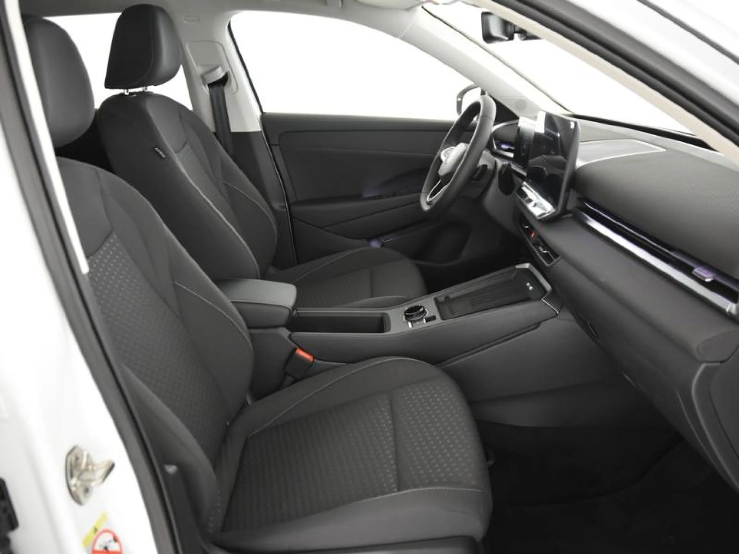 VOLKSWAGEN T ROC T ROC MÁS 1.5 ETSI 110 KW (150 CV)  AUTOMÁTICO DSG 7 VEL. - Foto 5