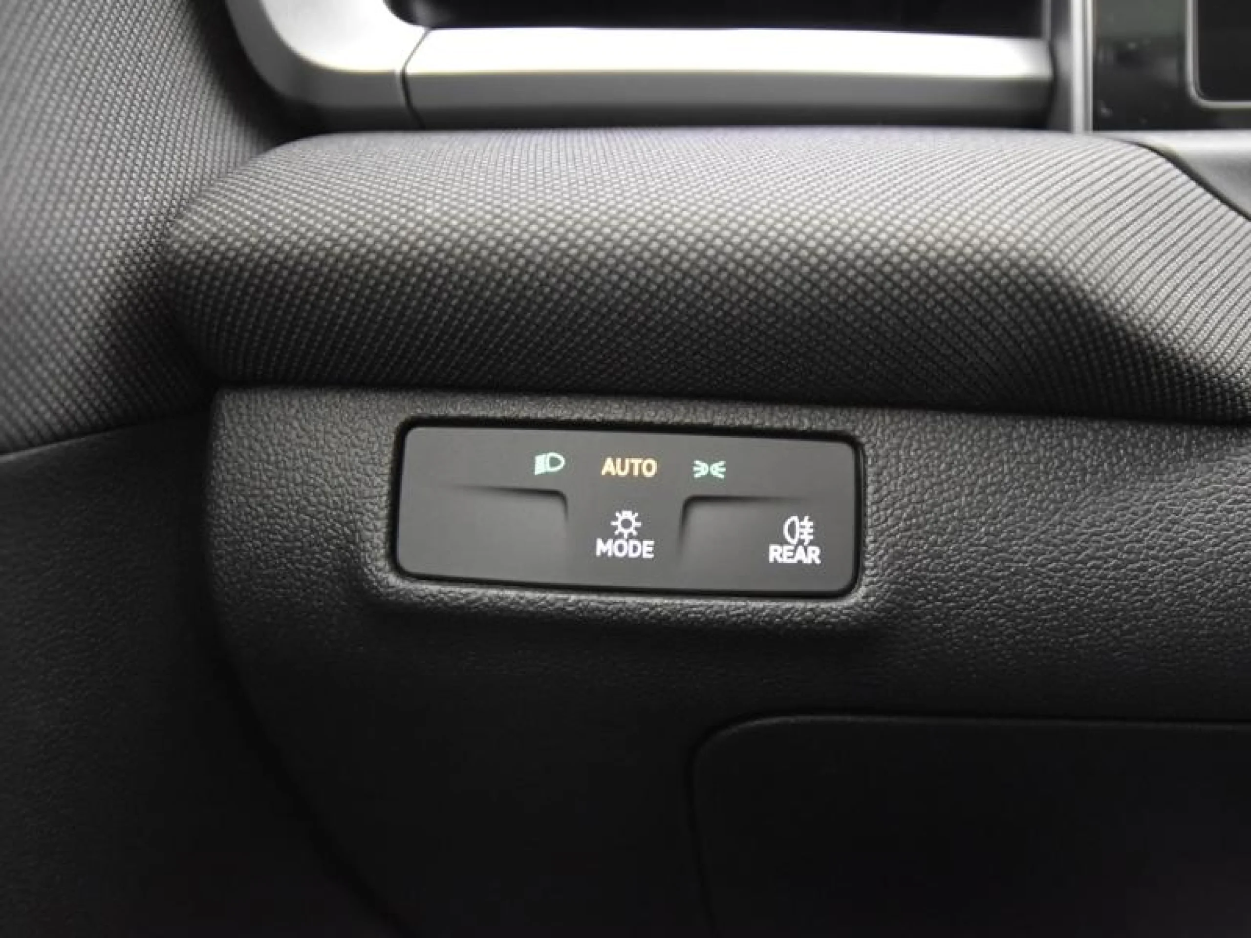 VOLKSWAGEN T ROC T ROC MÁS 1.5 ETSI 110 KW (150 CV)  AUTOMÁTICO DSG 7 VEL. - Foto 17