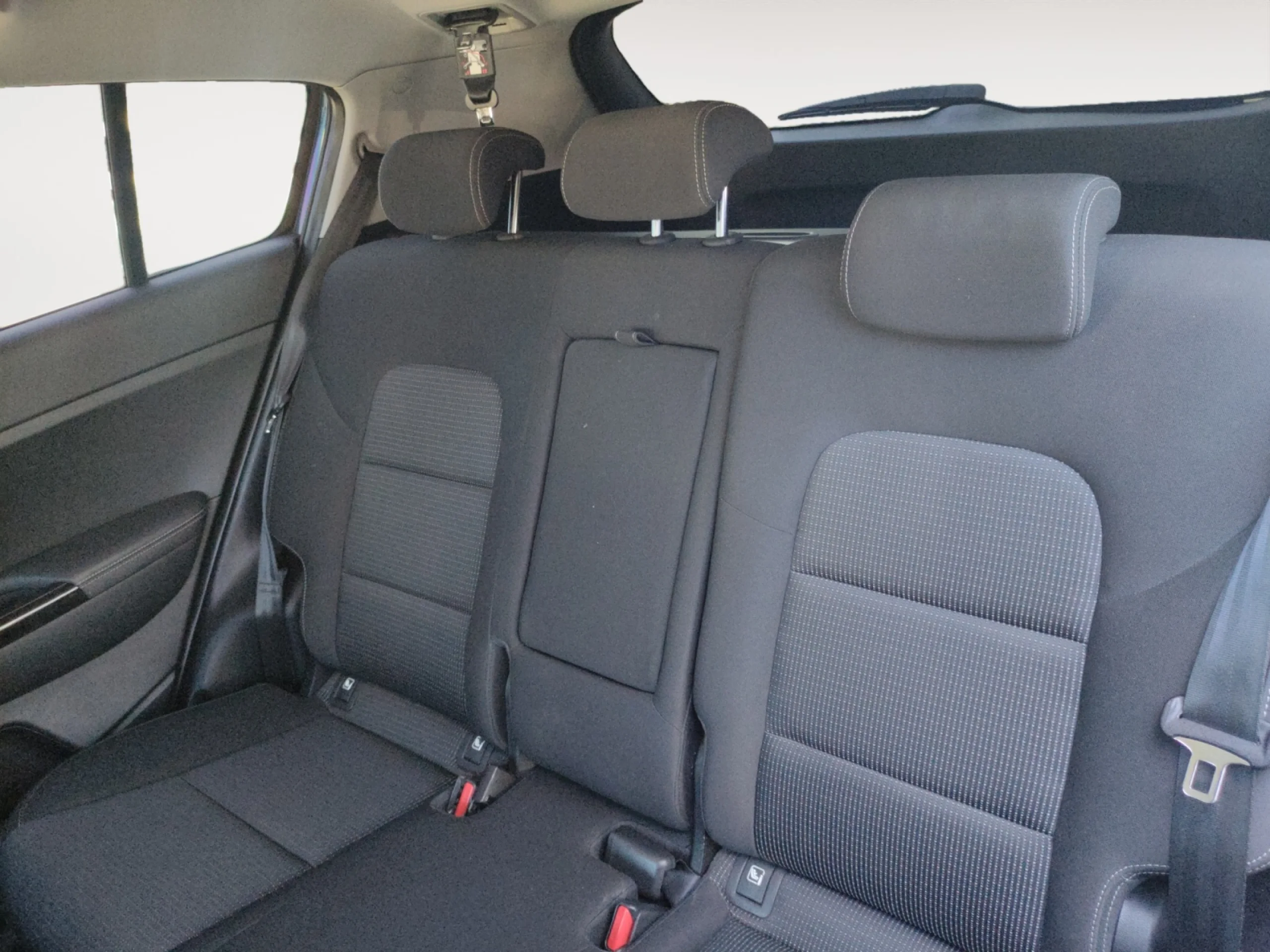 KIA SPORTAGE 1.6 GDI 97KW (132CV) DRIVE 4X2 - Foto 6