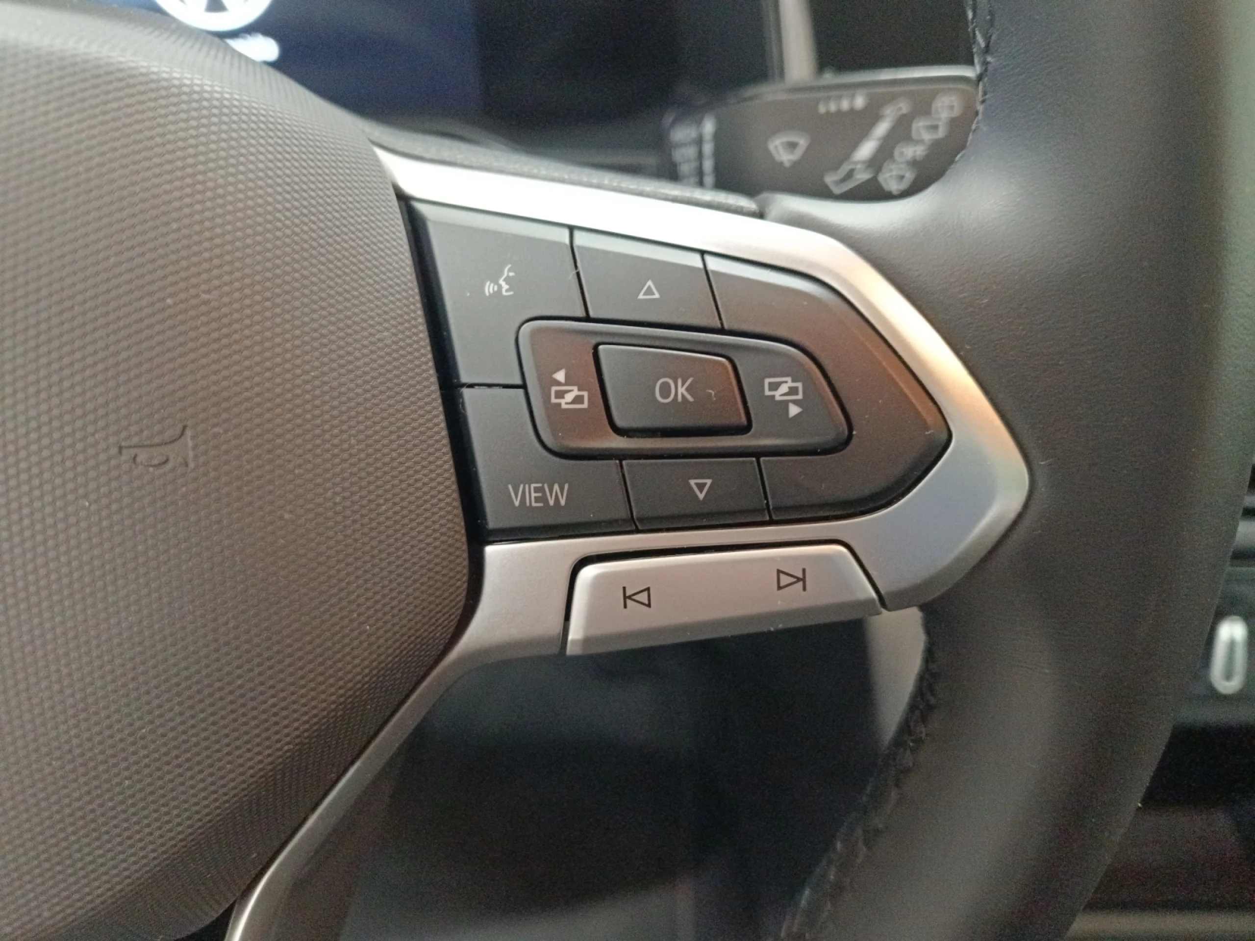 VOLKSWAGEN POLO LIFE 1.0 TSI 70KW (95CV) - Foto 10