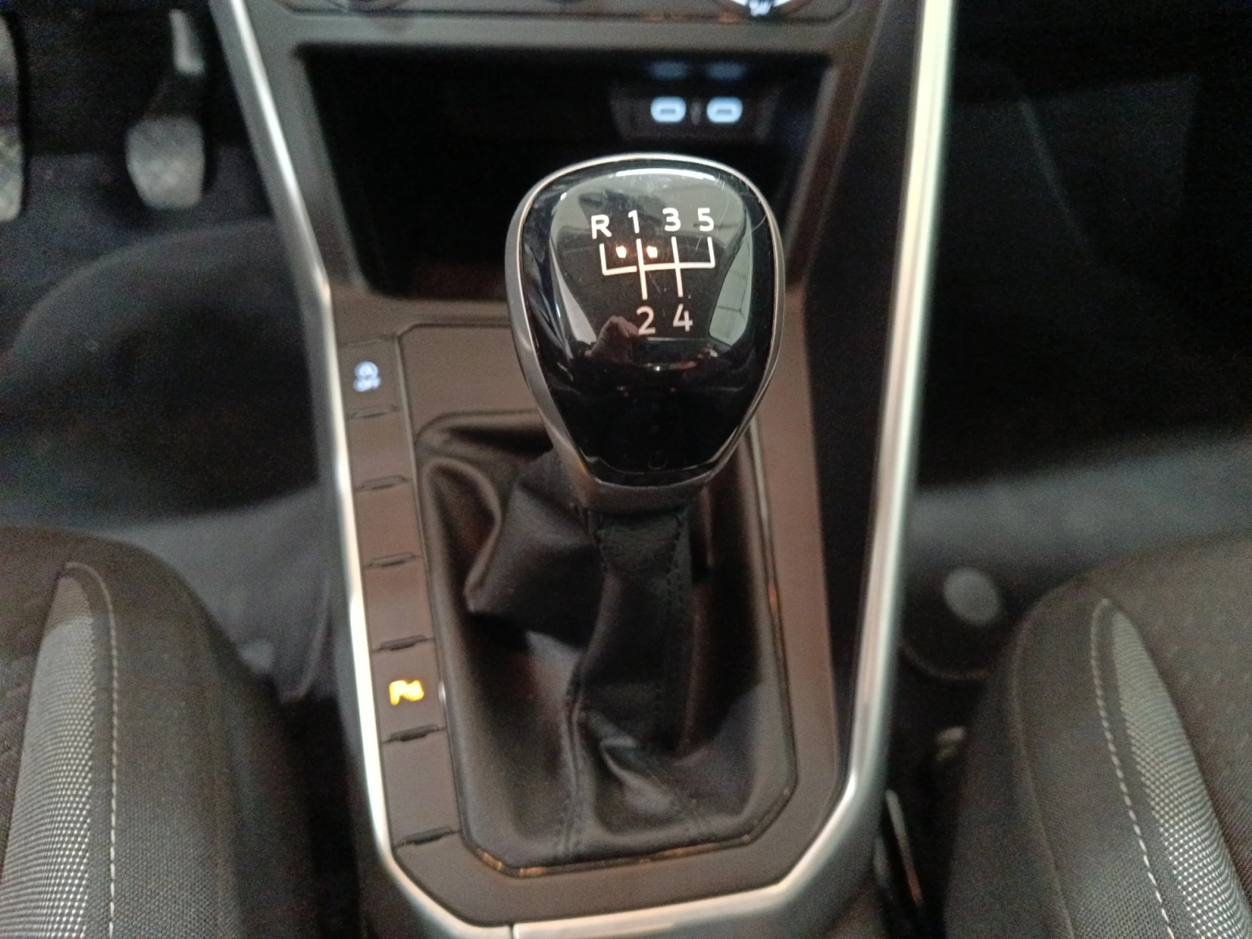 VOLKSWAGEN POLO LIFE 1.0 TSI 70KW (95CV) - Foto 16