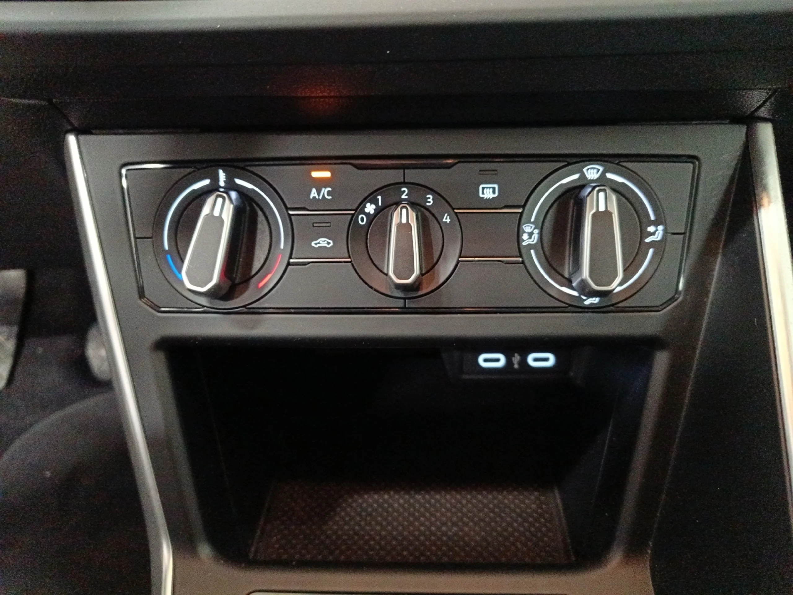 VOLKSWAGEN POLO LIFE 1.0 TSI 70KW (95CV) - Foto 19