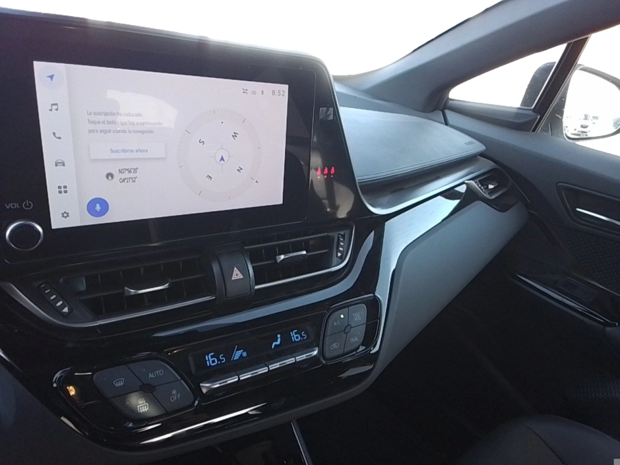 TOYOTA C HR 2.0 180H ADVANCE - Foto 10