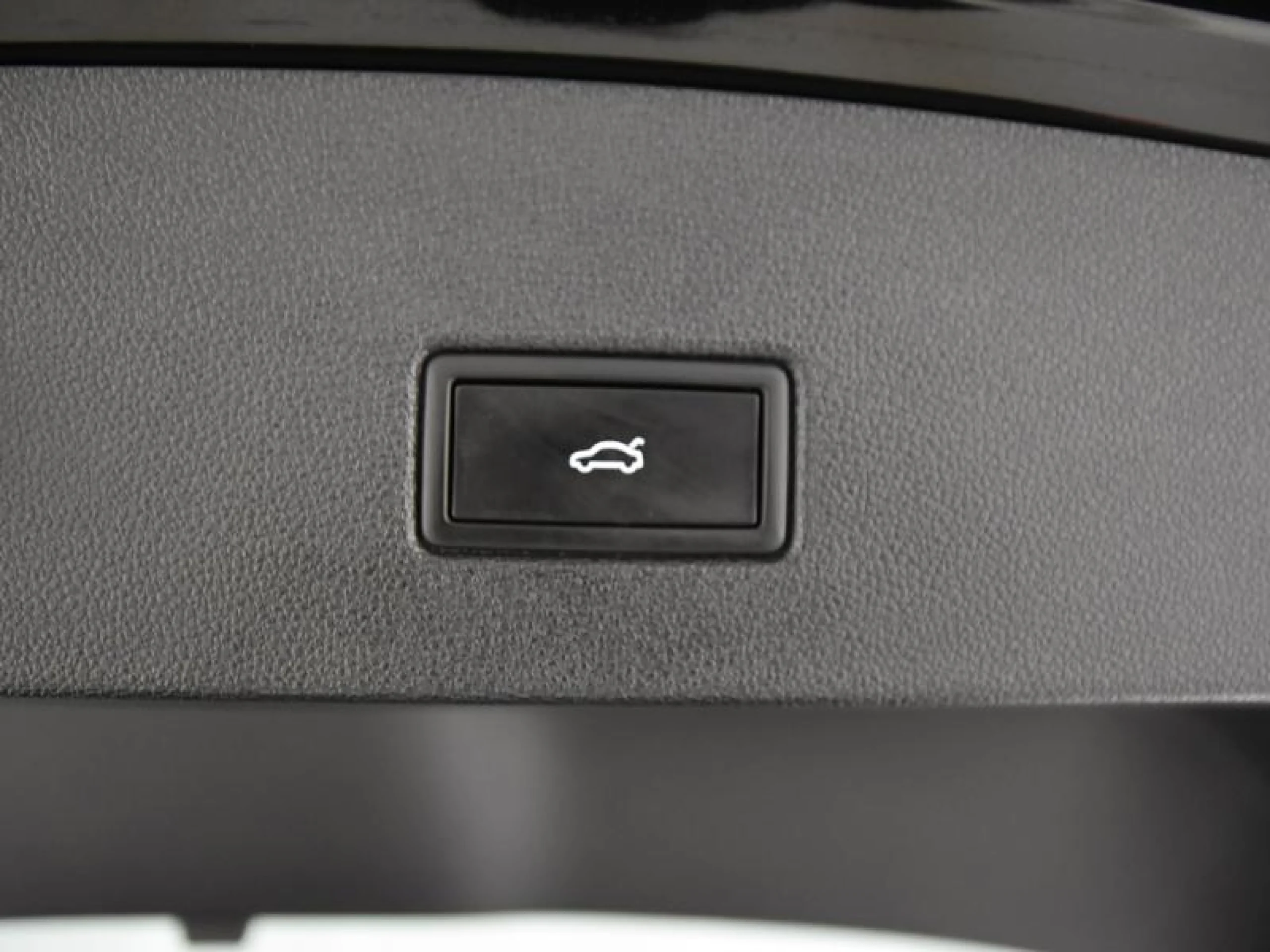 VOLKSWAGEN T ROC T ROC DARK LINE 1.0 TSI 85 KW (115 CV)  6 VEL. - Foto 9