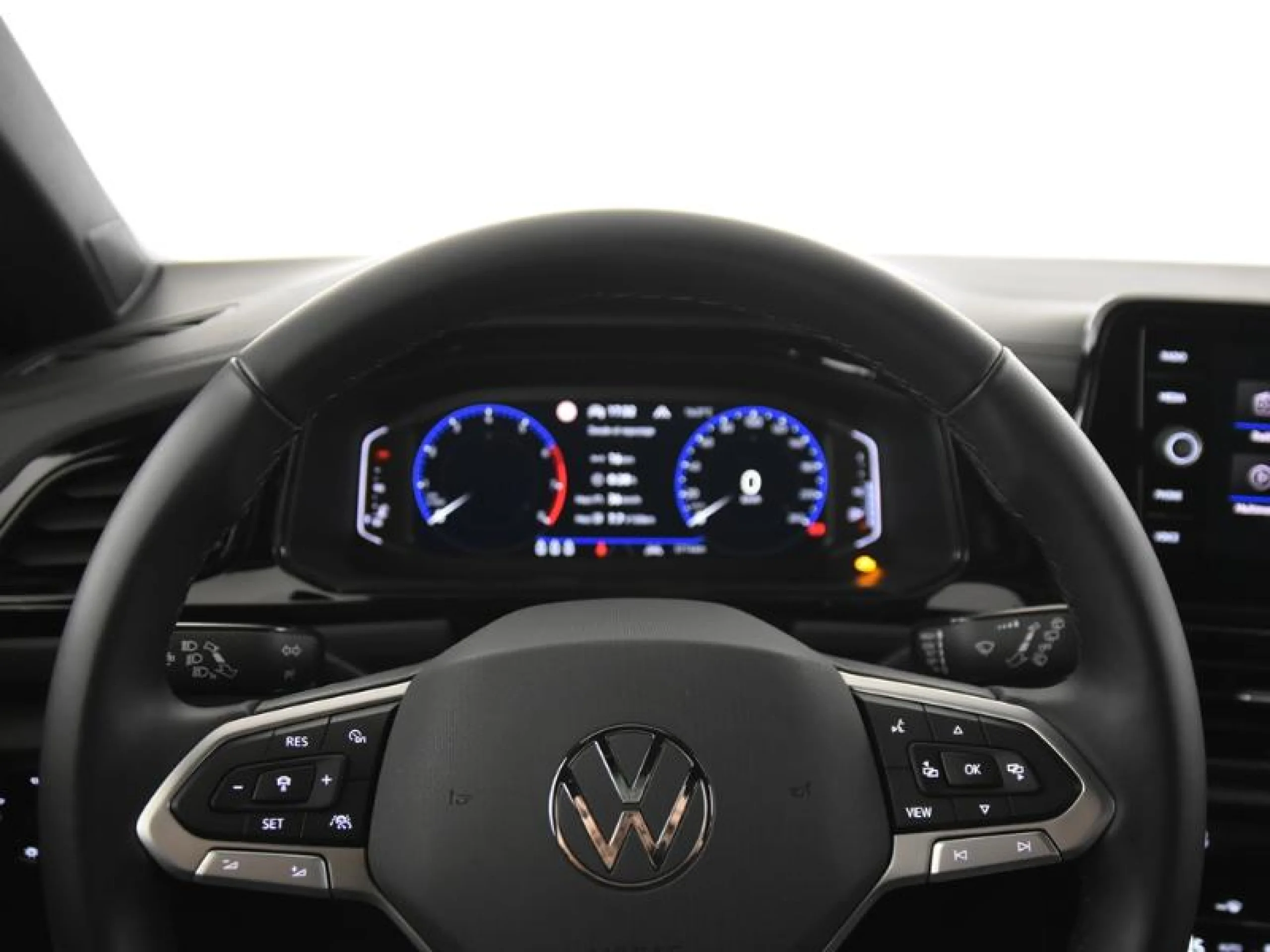 VOLKSWAGEN T ROC T ROC DARK LINE 1.0 TSI 85 KW (115 CV)  6 VEL. - Foto 16