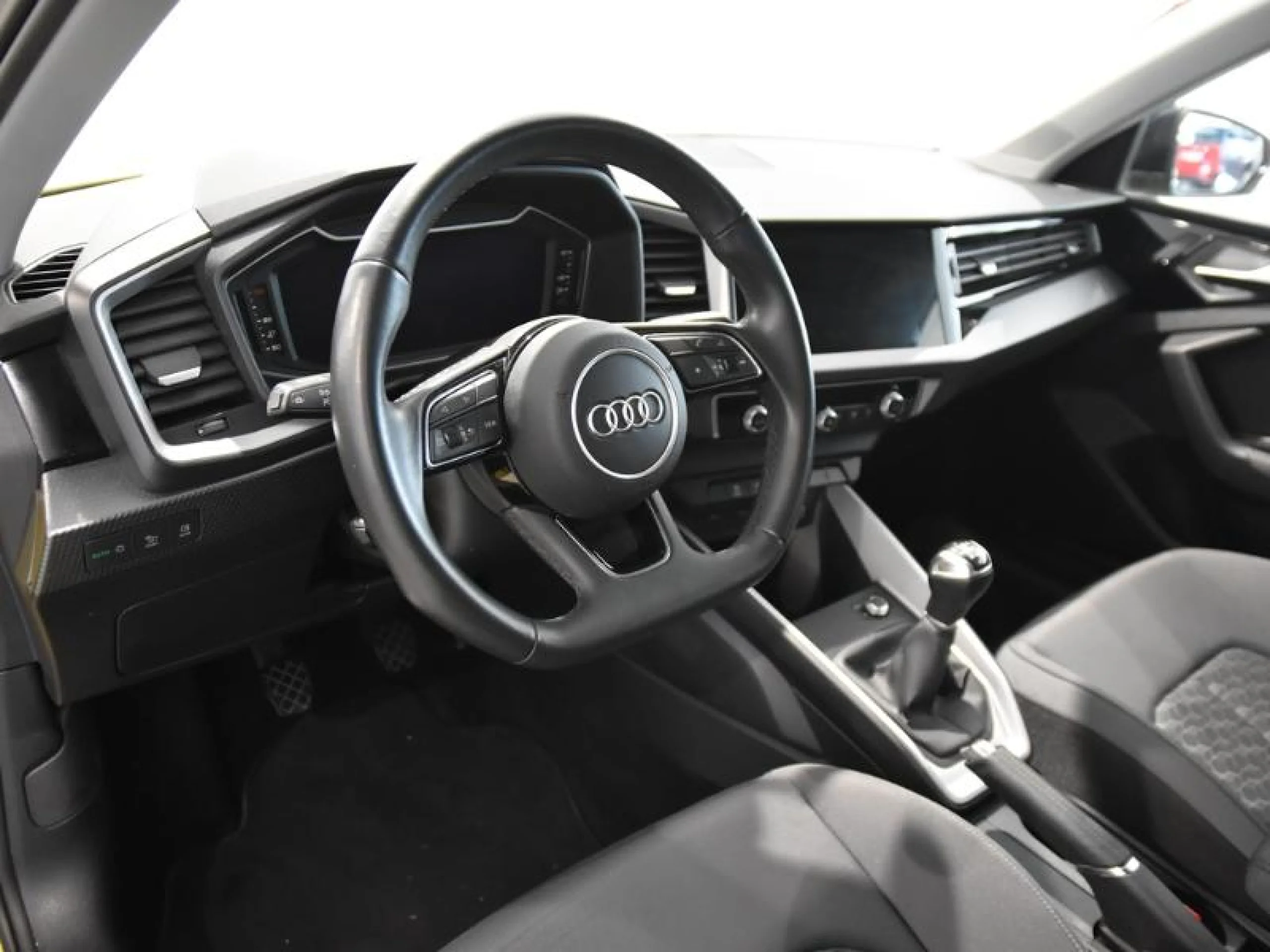 AUDI A1 SPORTBACK ADRENALIN 25 TFSI 70KW (95CV) - Foto 9