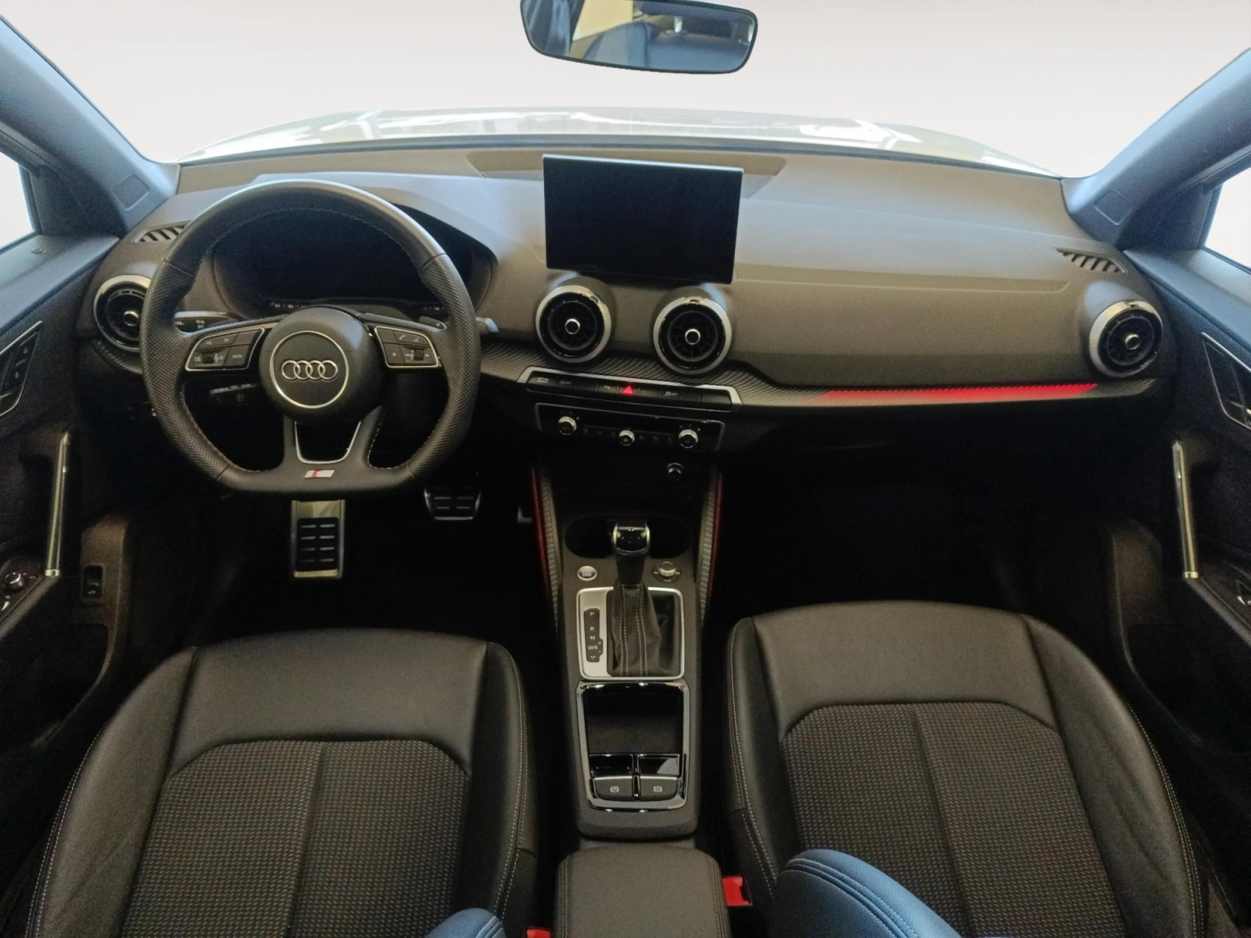 AUDI Q2 ADRENALIN EDITION 35 TDI 110KW S TRONIC - Foto 4