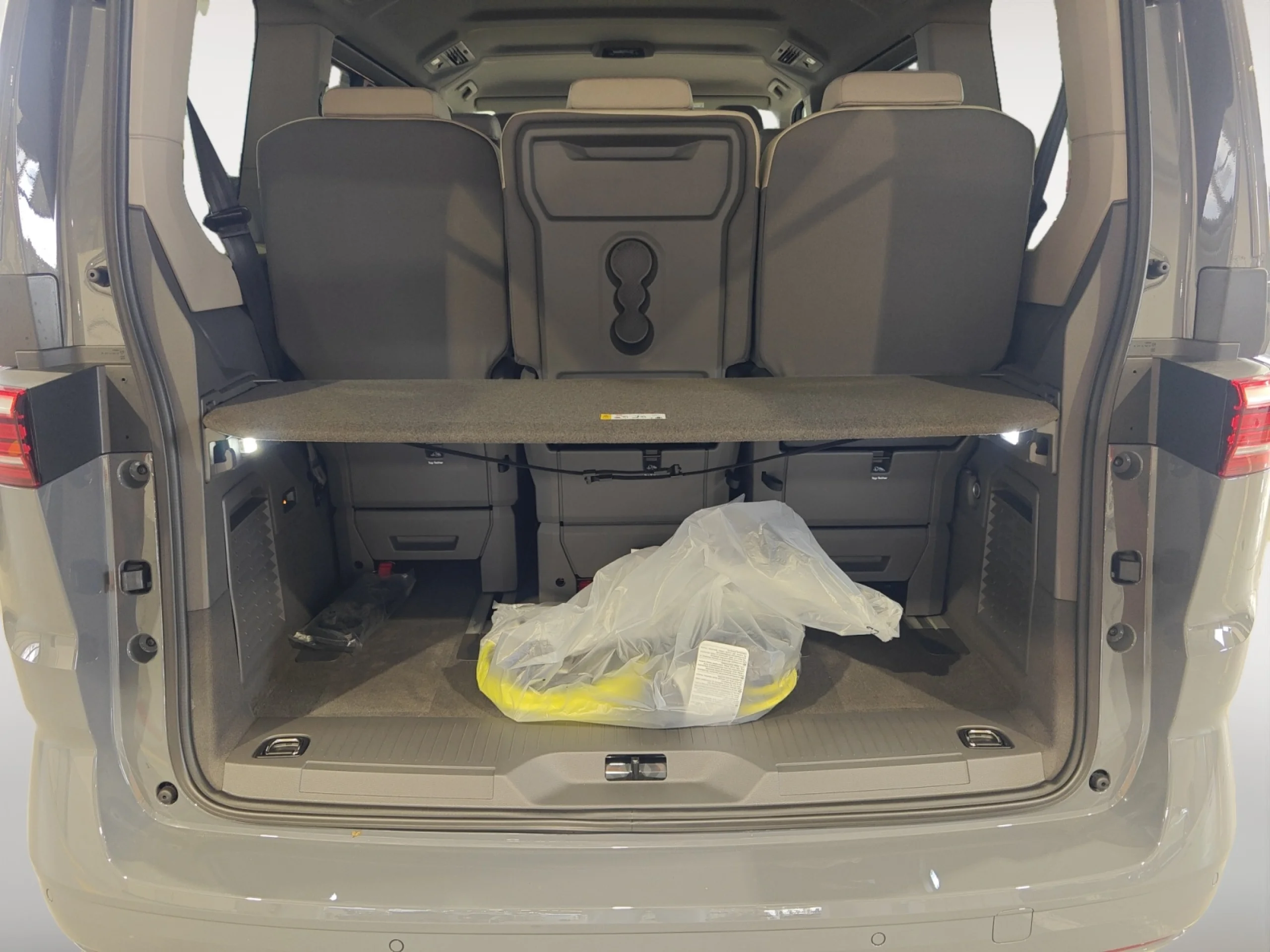 VOLKSWAGEN Multivan 1.5 EHYBRID 130 KW DSG 4M B.CORTA - Foto 7