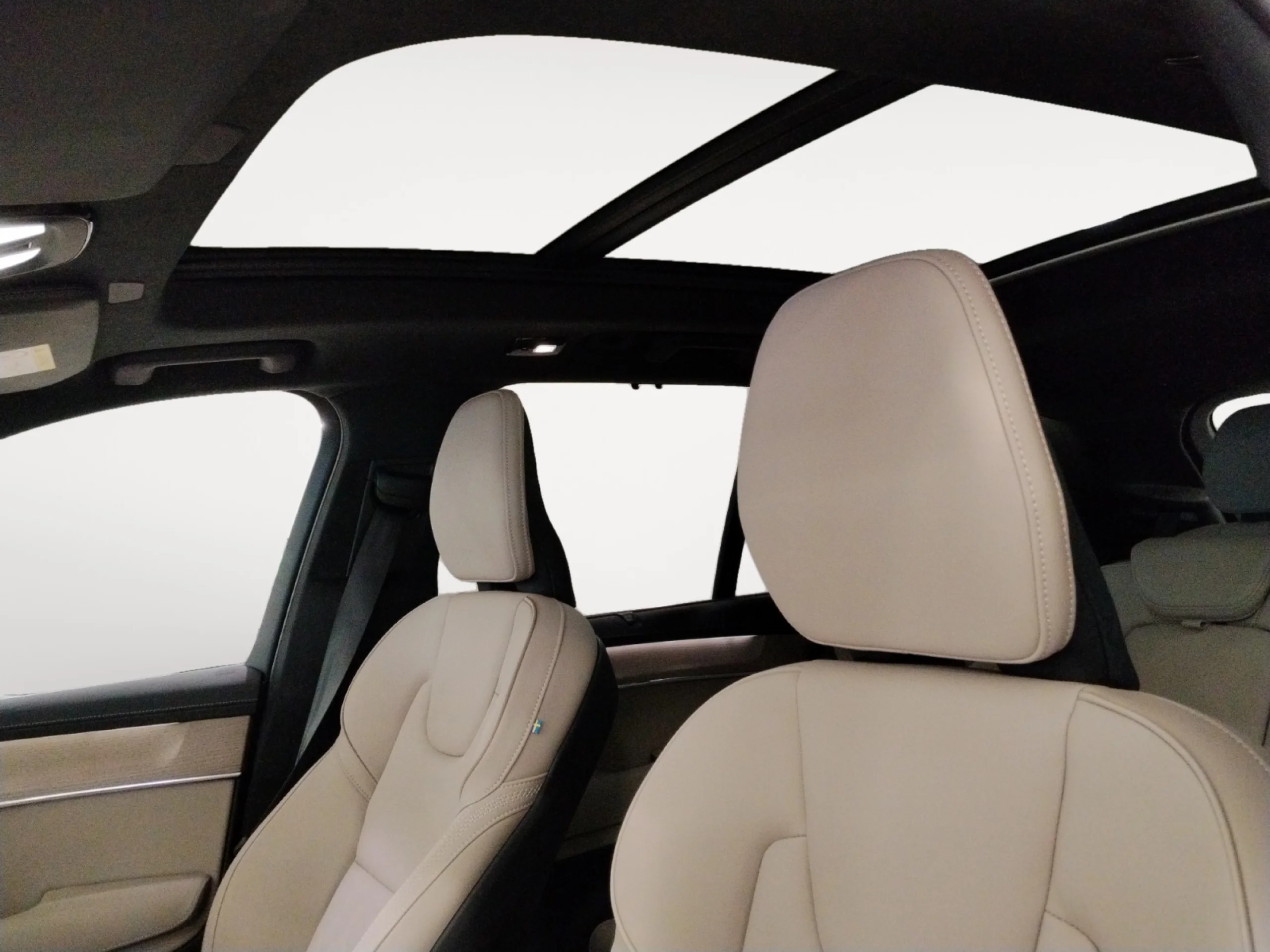 VOLVO XC90 XC90 T8 AWD HÍBRIDO ENCHUFABLE ULTRA BRIGHT 2025 - Foto 13