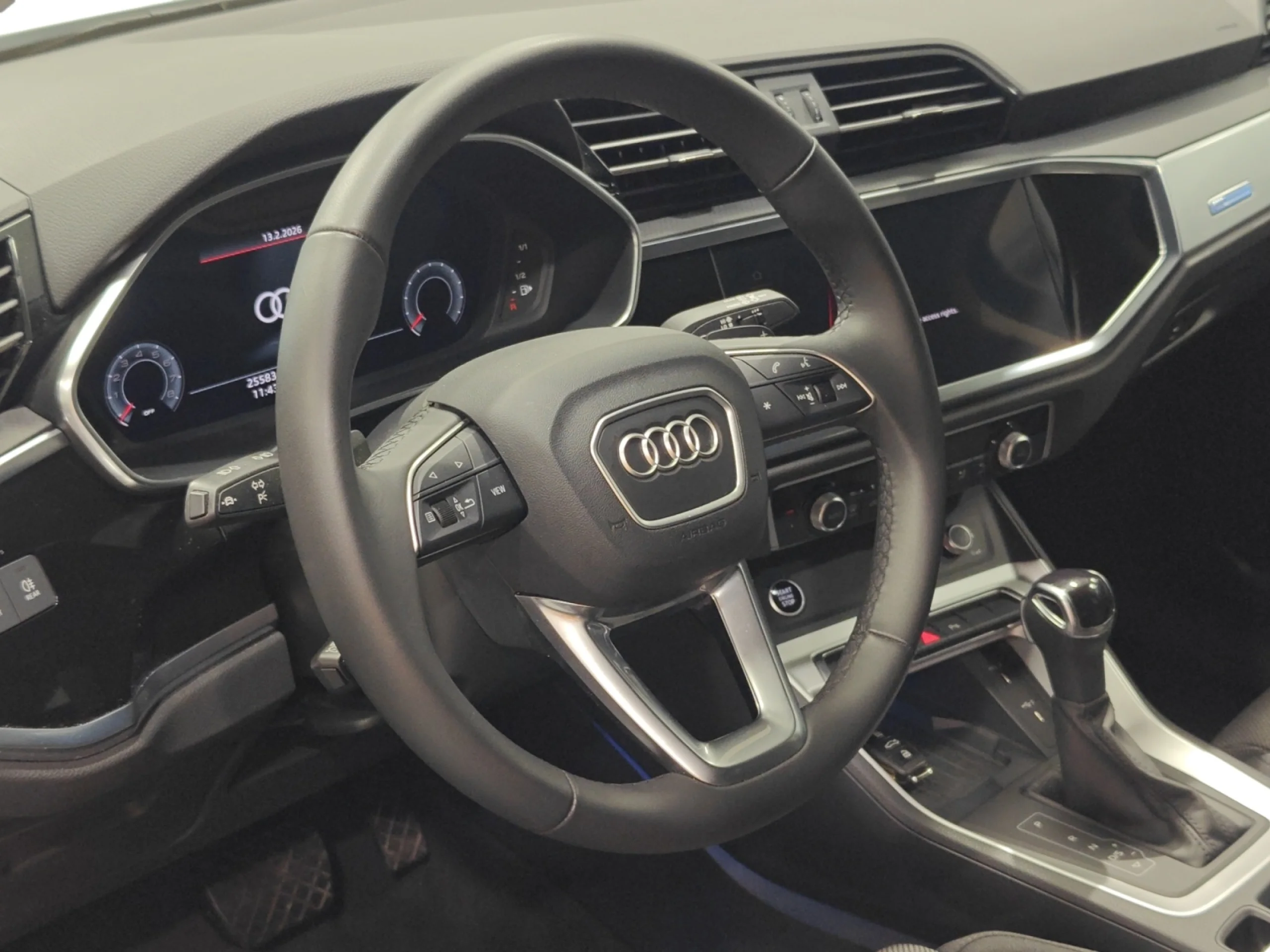 AUDI Q3 ADVANCED 35 TFSI 110KW (150CV) S TRONIC - Foto 9