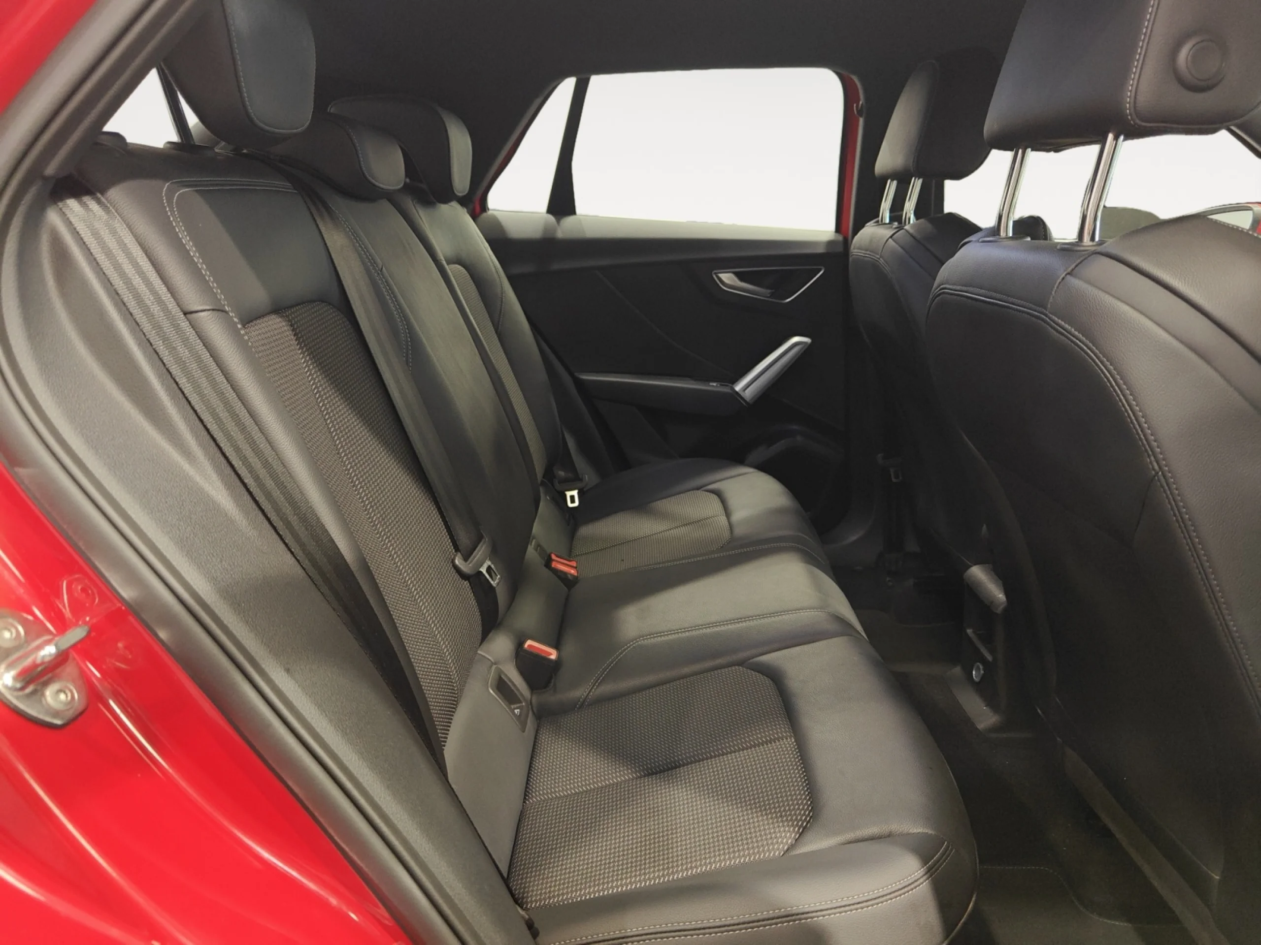 AUDI Q2 ADRENALIN 35 TDI 110KW (150CV) S TRONIC - Foto 6