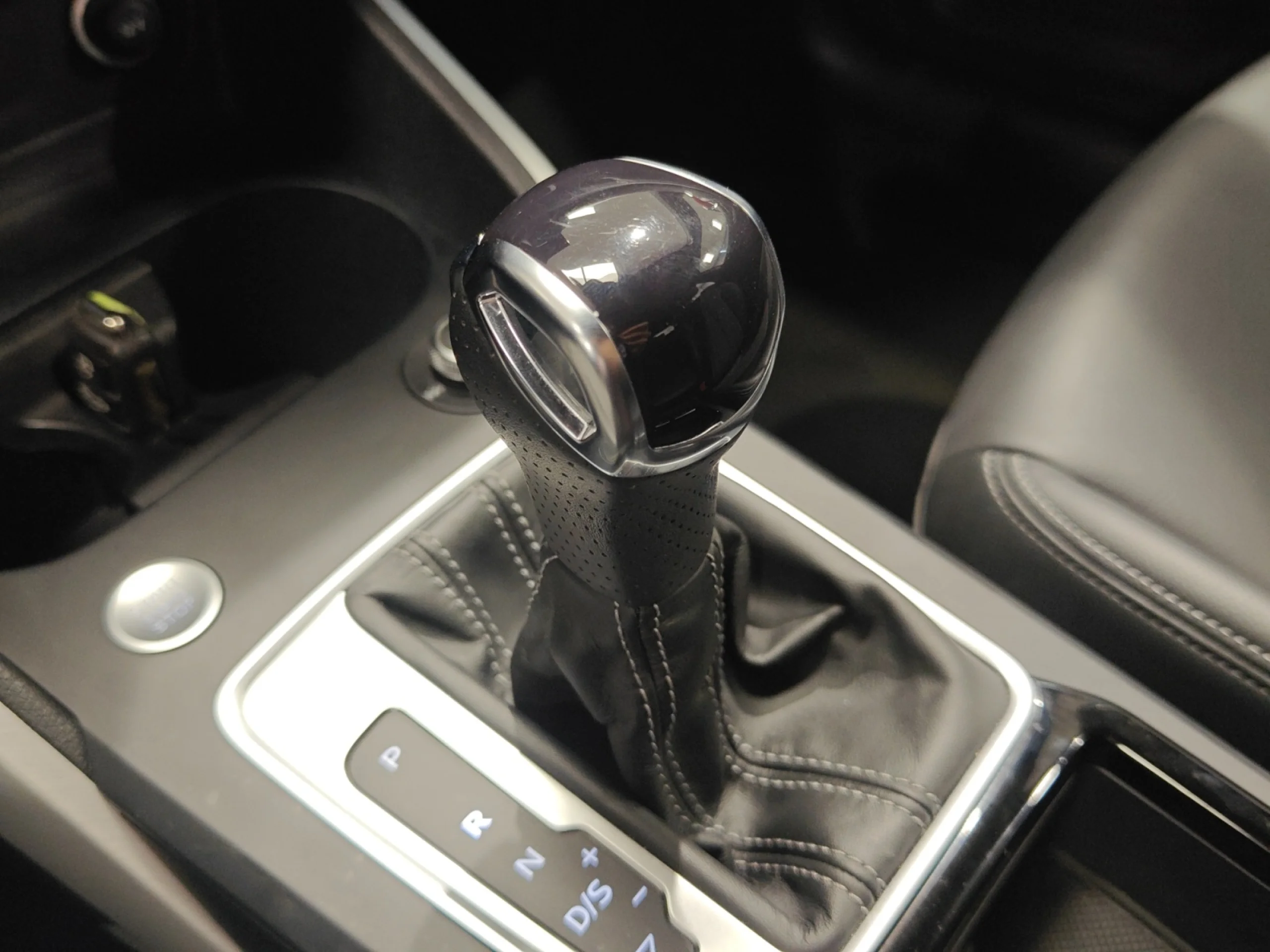 AUDI Q2 ADRENALIN 35 TDI 110KW (150CV) S TRONIC - Foto 17