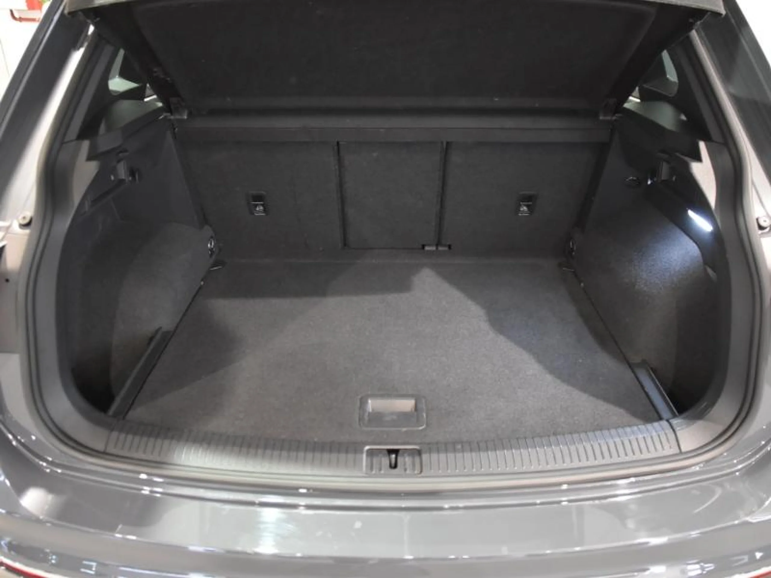 VOLKSWAGEN TIGUAN R LINE 2.0 TDI 110KW (150CV) DSG - Foto 7