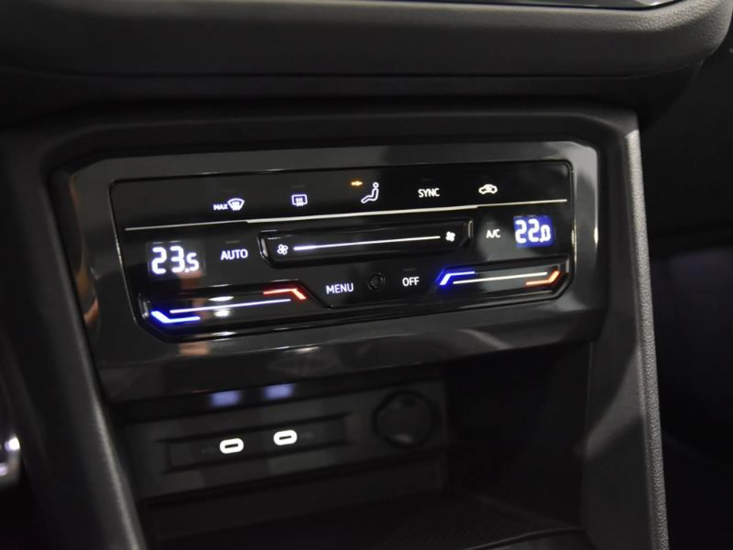 VOLKSWAGEN TIGUAN R LINE 2.0 TDI 110KW (150CV) DSG - Foto 12