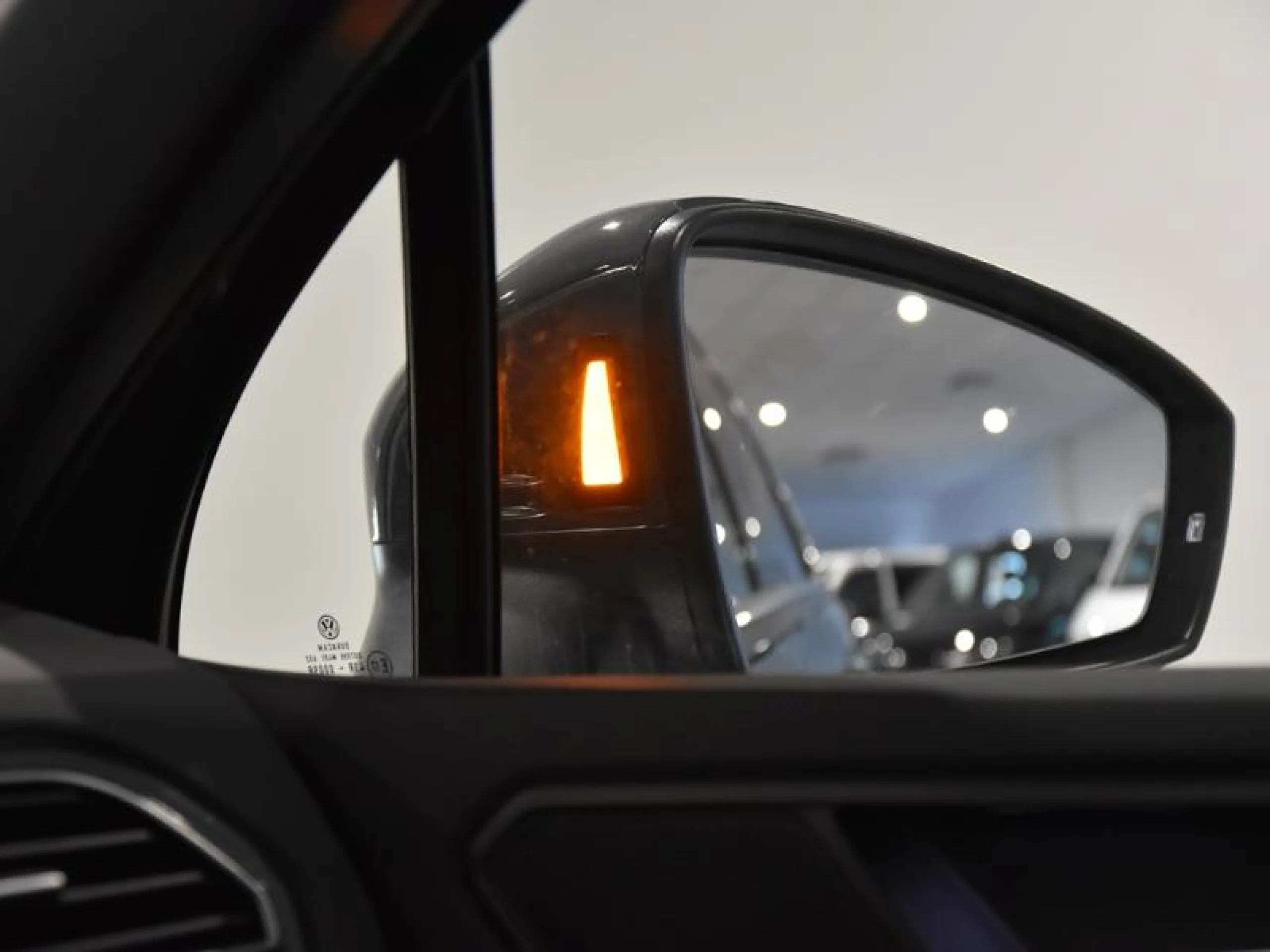 VOLKSWAGEN TIGUAN R LINE 2.0 TDI 110KW (150CV) DSG - Foto 19