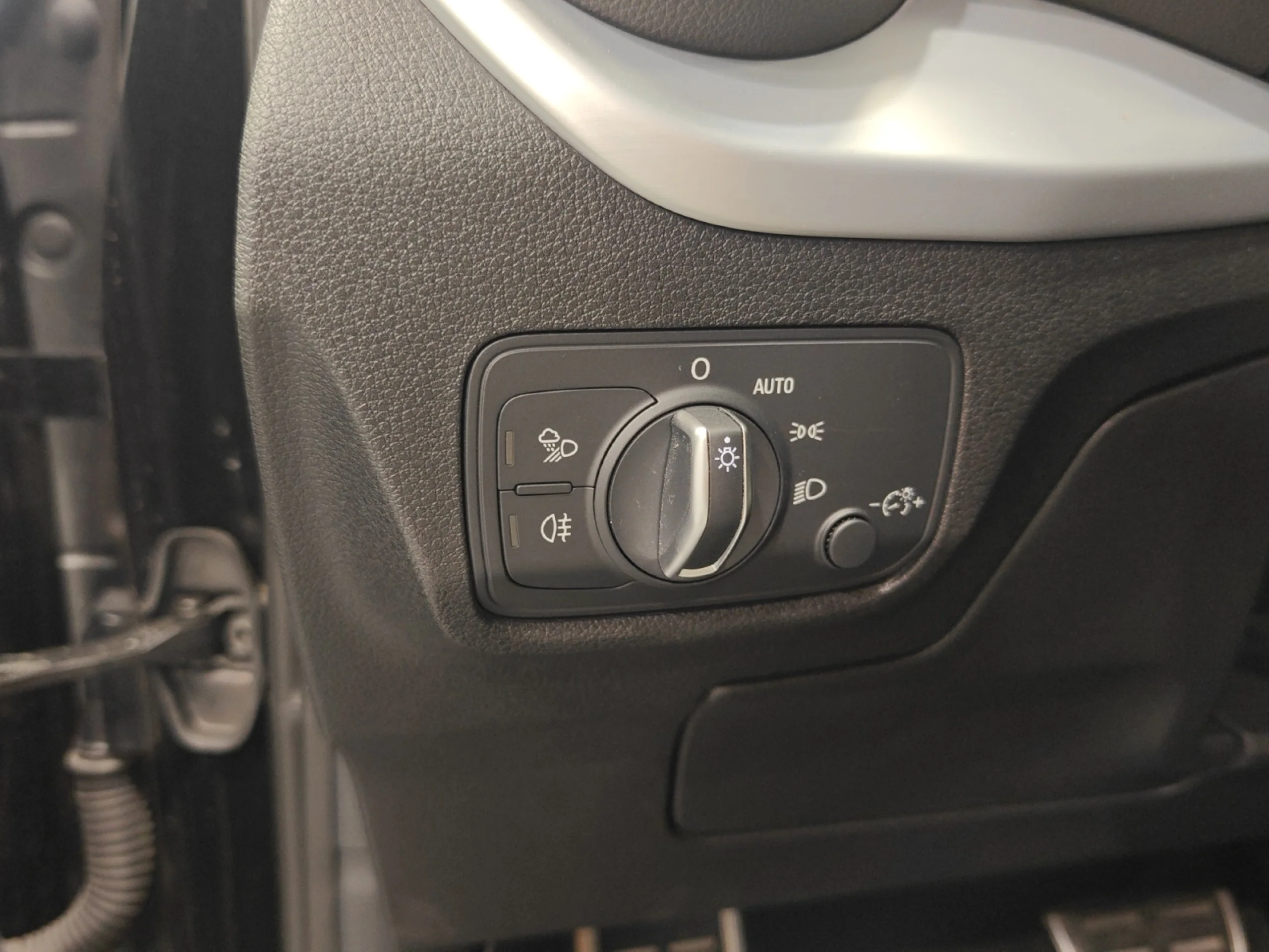 AUDI Q2 ADRENALIN 35 TDI 110KW (150CV) S TRONIC - Foto 12