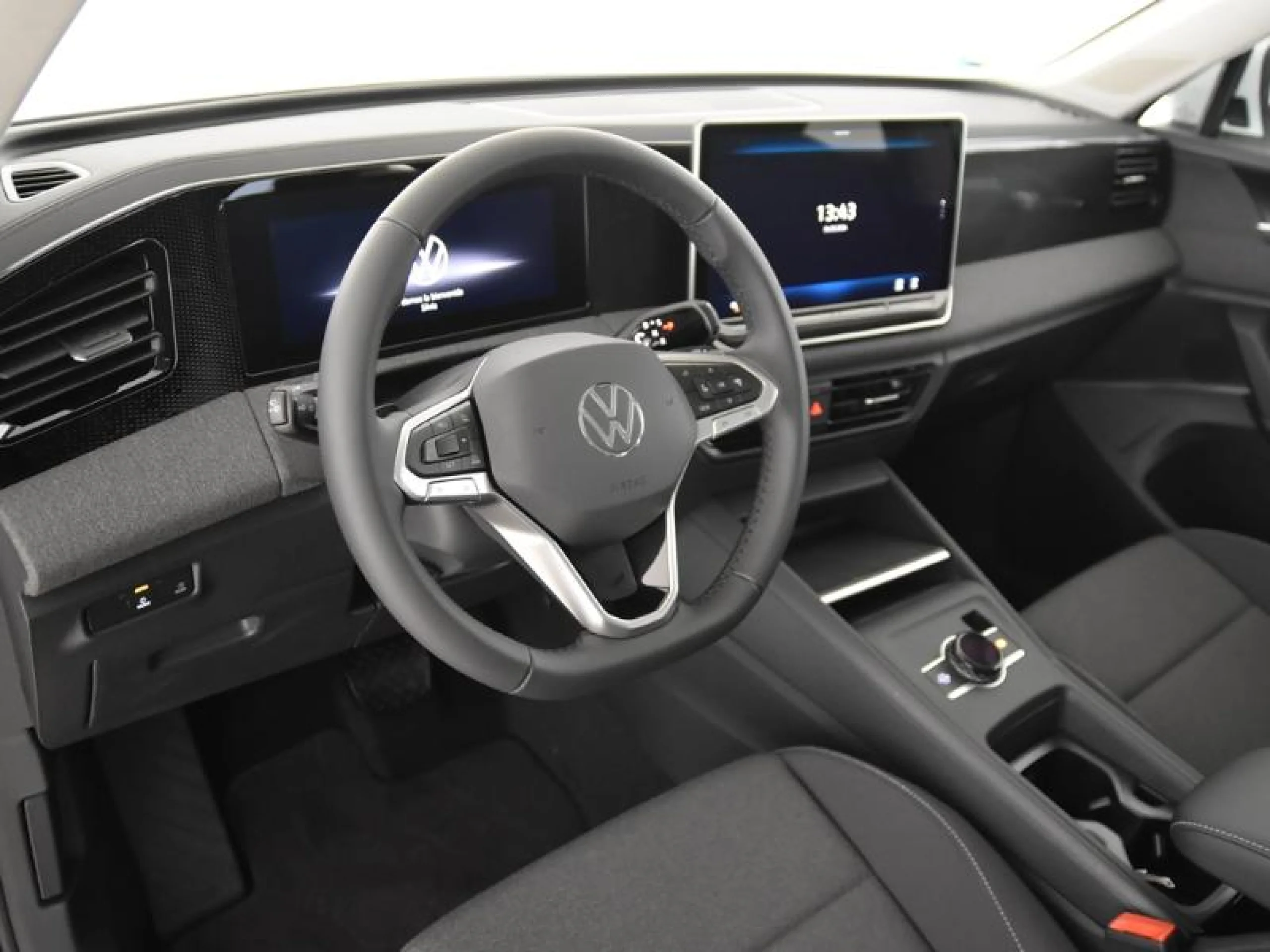 VOLKSWAGEN TIGUAN TIGUAN TIGUAN CLASSIC  1.5 ETSI 96 KW (130 CV)  AUTOMÁTICO DSG 7 VEL. - Foto 9