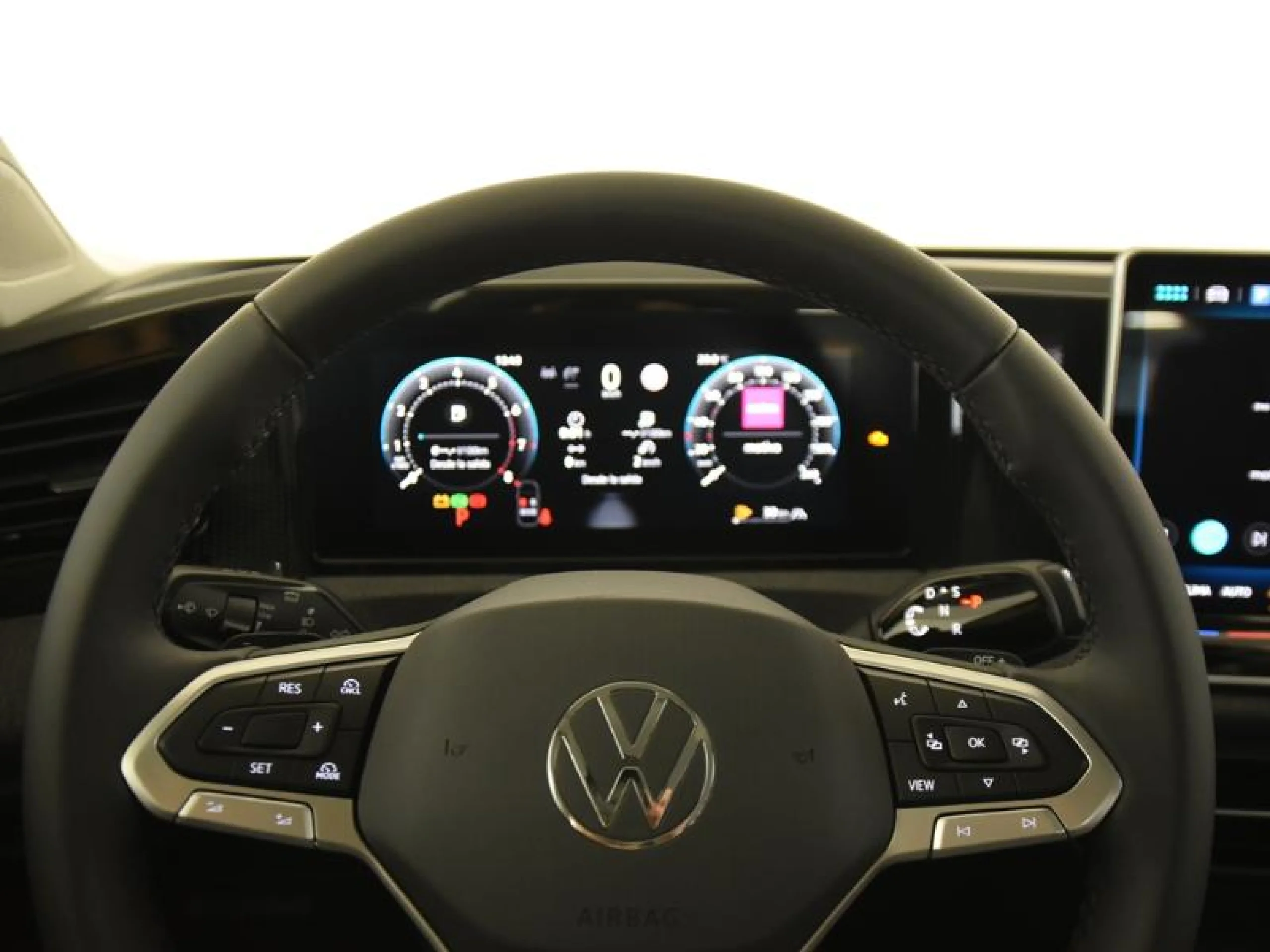 VOLKSWAGEN TIGUAN TIGUAN TIGUAN CLASSIC  1.5 ETSI 96 KW (130 CV)  AUTOMÁTICO DSG 7 VEL. - Foto 15