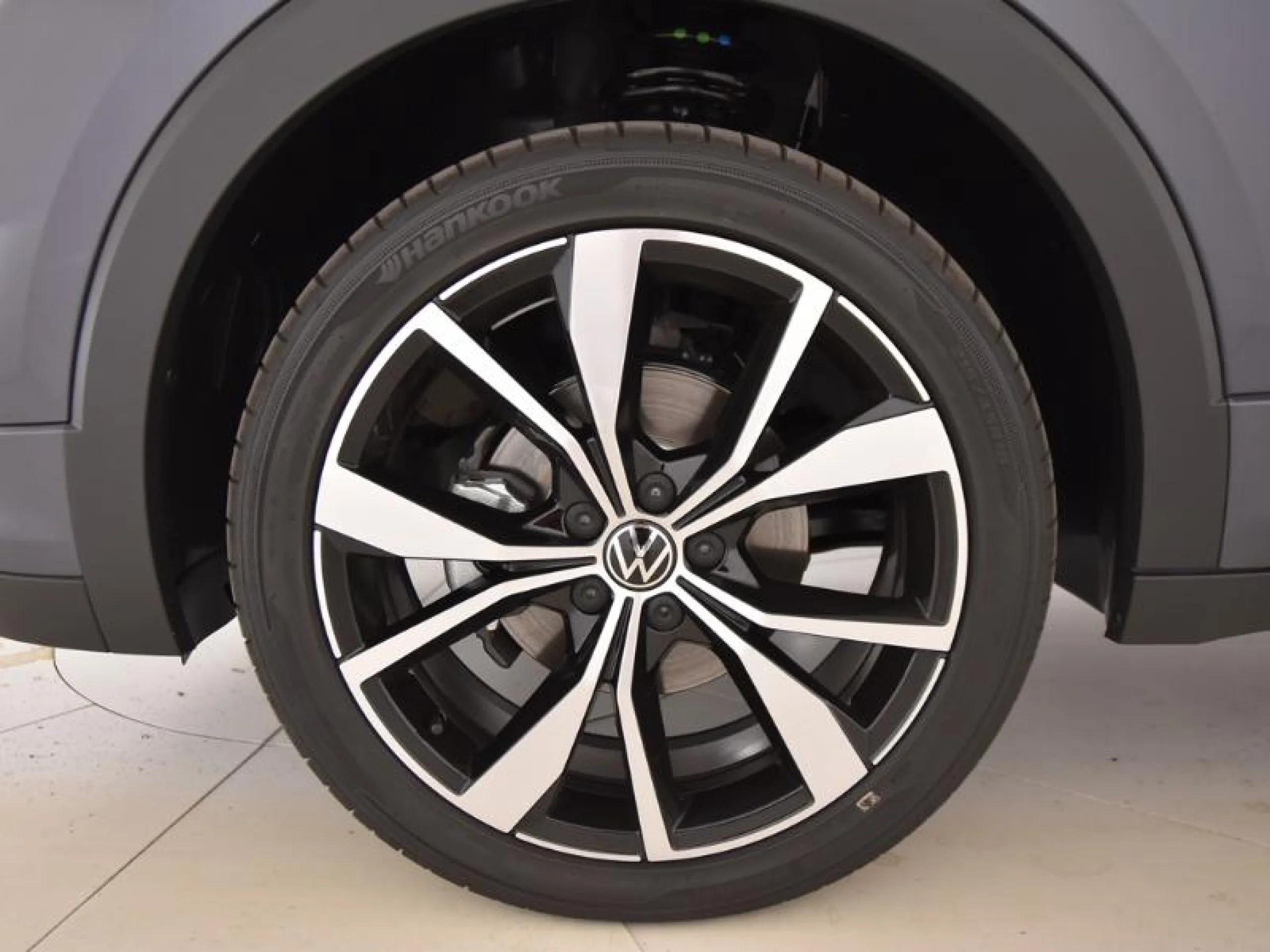 VOLKSWAGEN T CROSS T CROSS R LINE  1.0 TSI 85 KW (116 CV)  6 VEL. - Foto 8