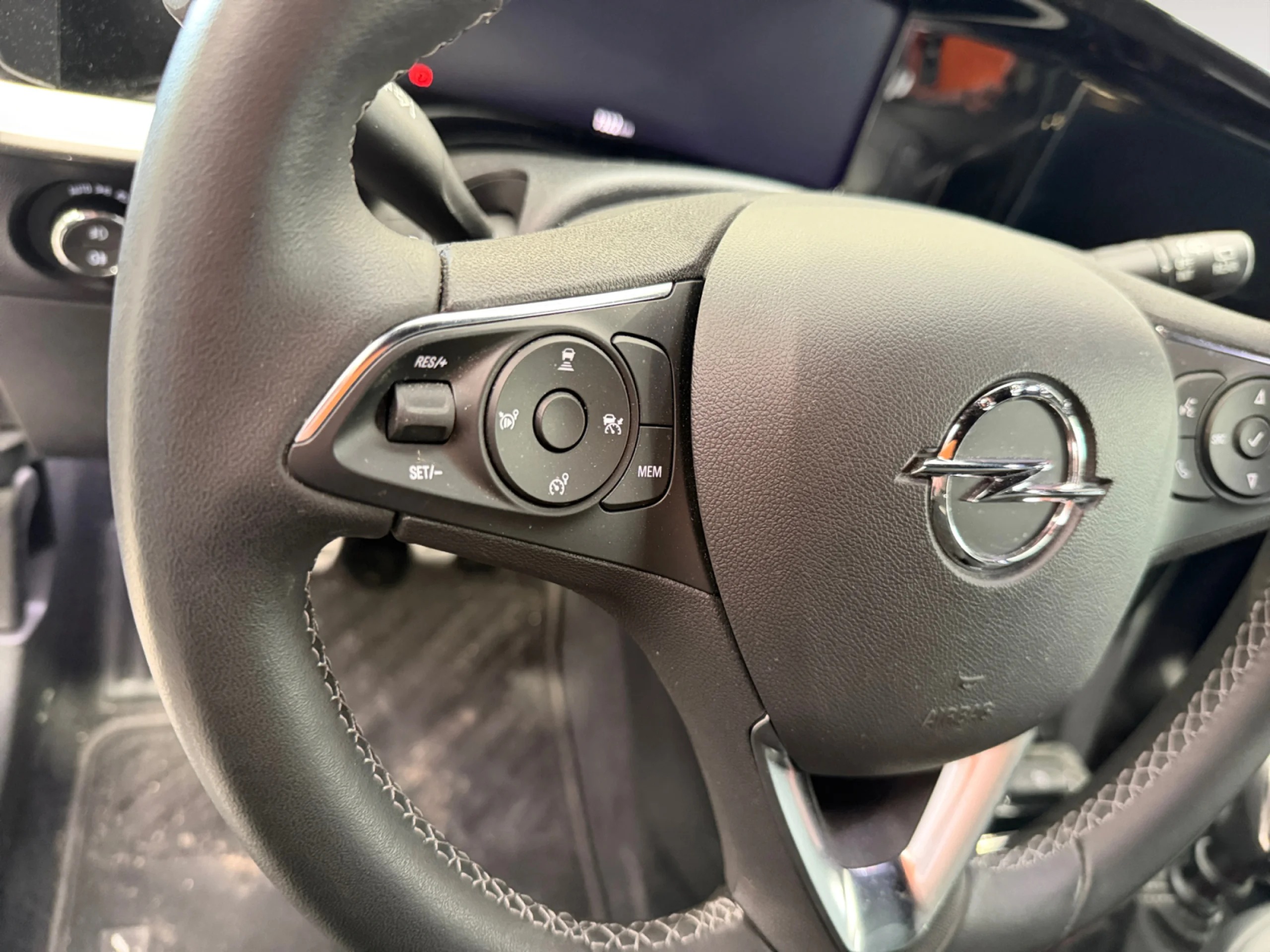 OPEL MOKKA 1.5 D ULTIMATE - Foto 11