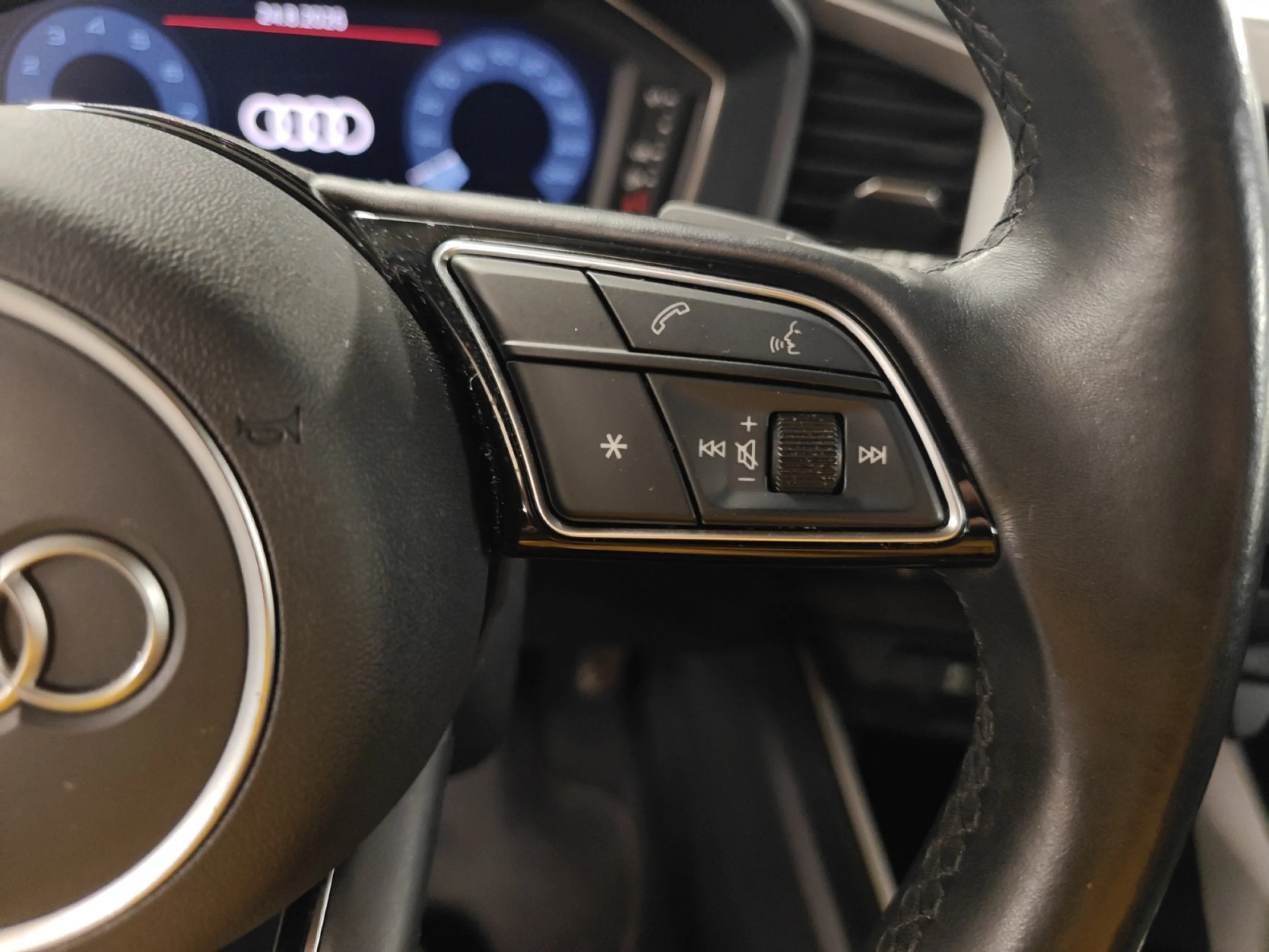 AUDI A1 SPORTBACK ADRENALIN 30 TFSI 81KW S TRON - Foto 10