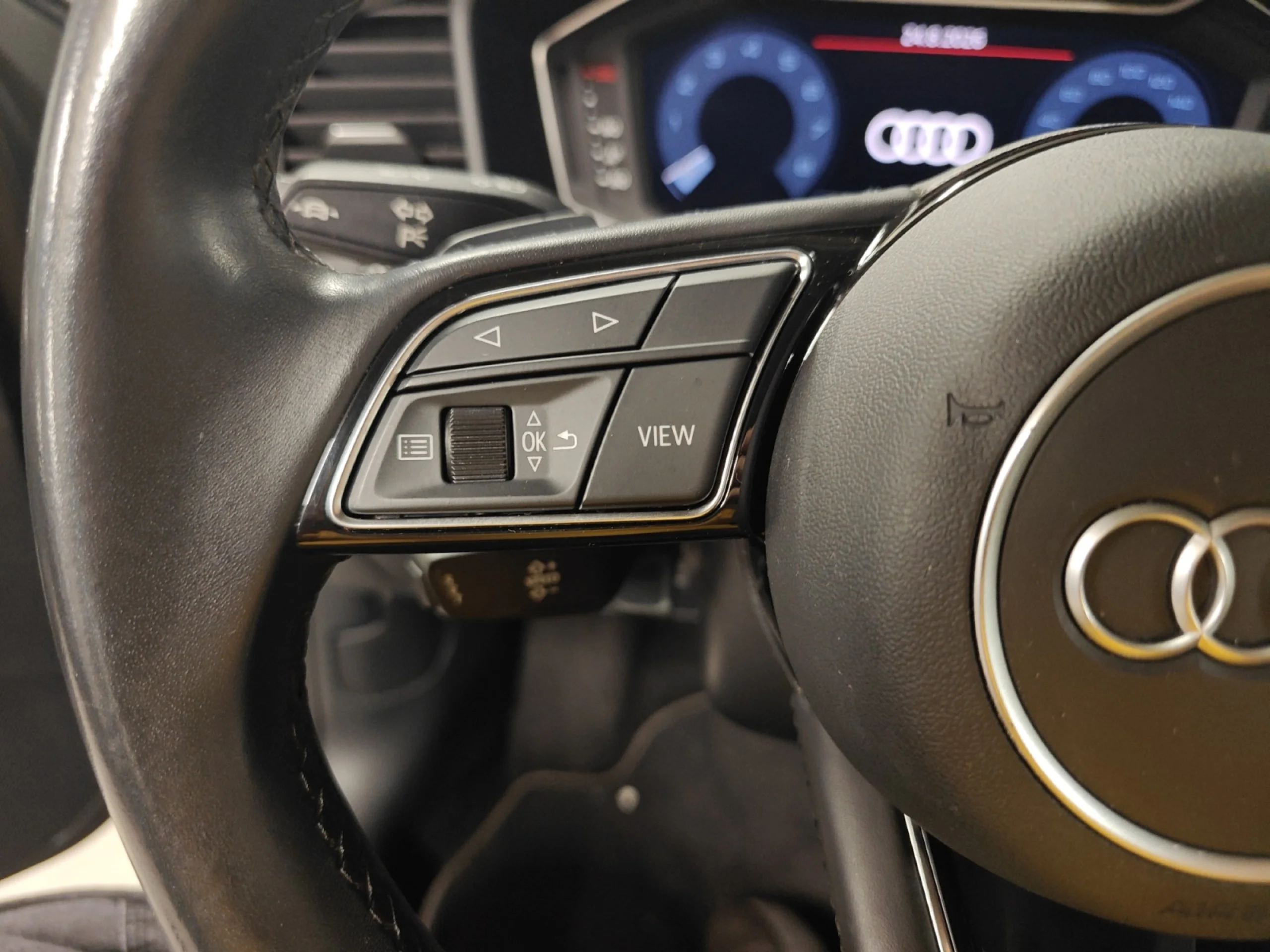 AUDI A1 SPORTBACK ADRENALIN 30 TFSI 81KW S TRON - Foto 11