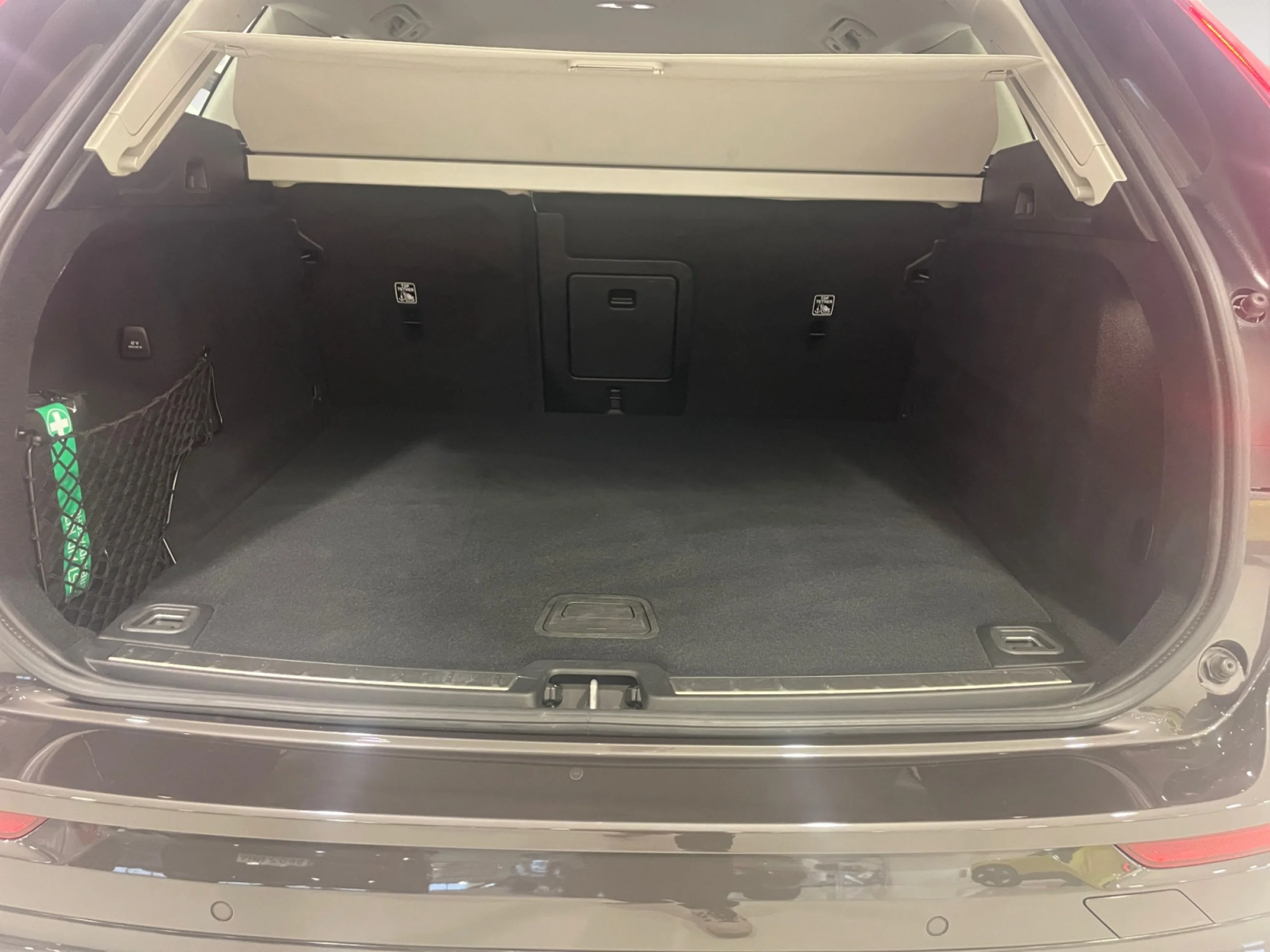 VOLVO XC60 2.0 B5 G AWD PLUS DARK AUTO - Foto 8