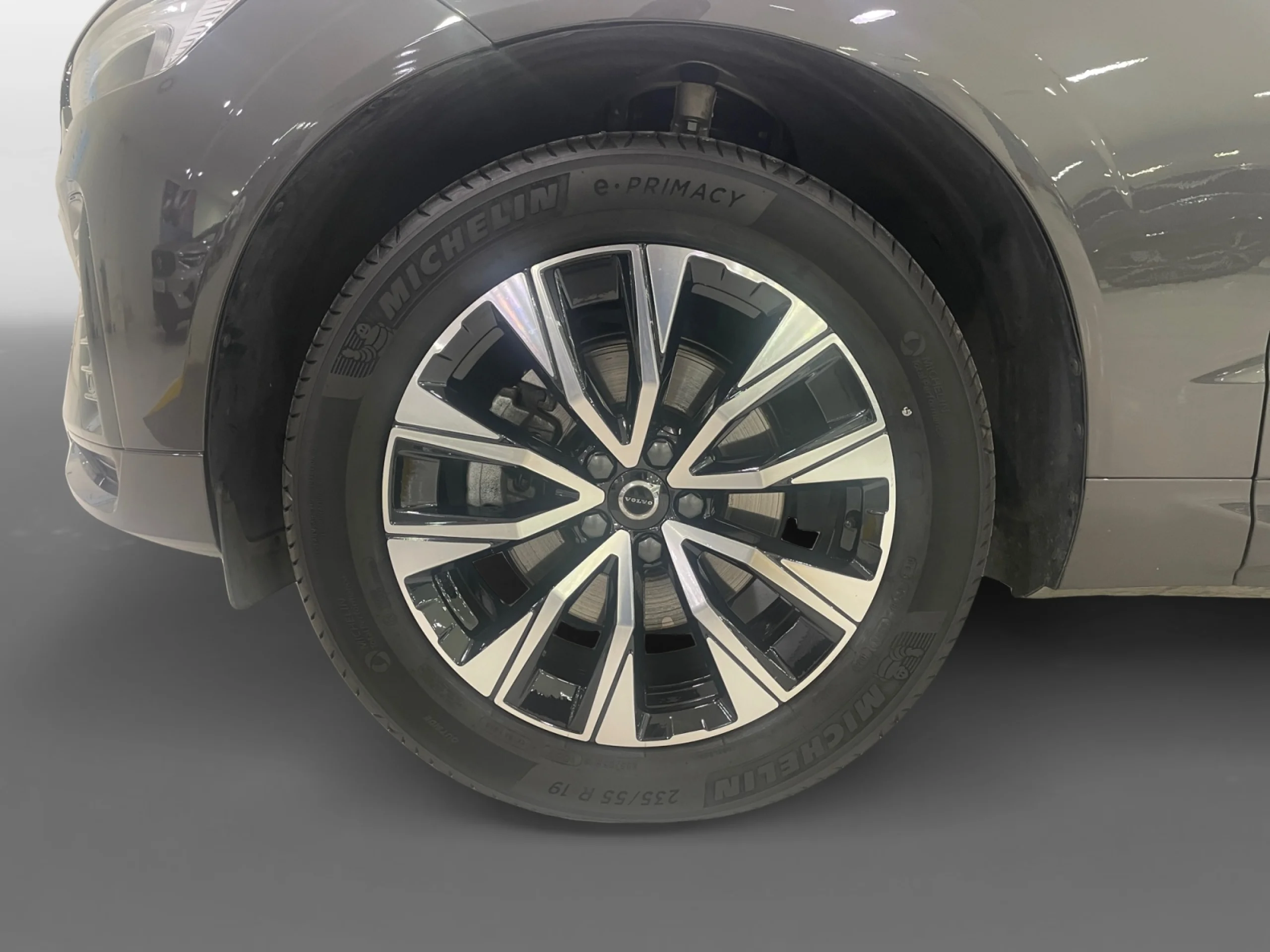 VOLVO XC60 2.0 B5 G AWD PLUS DARK AUTO - Foto 9