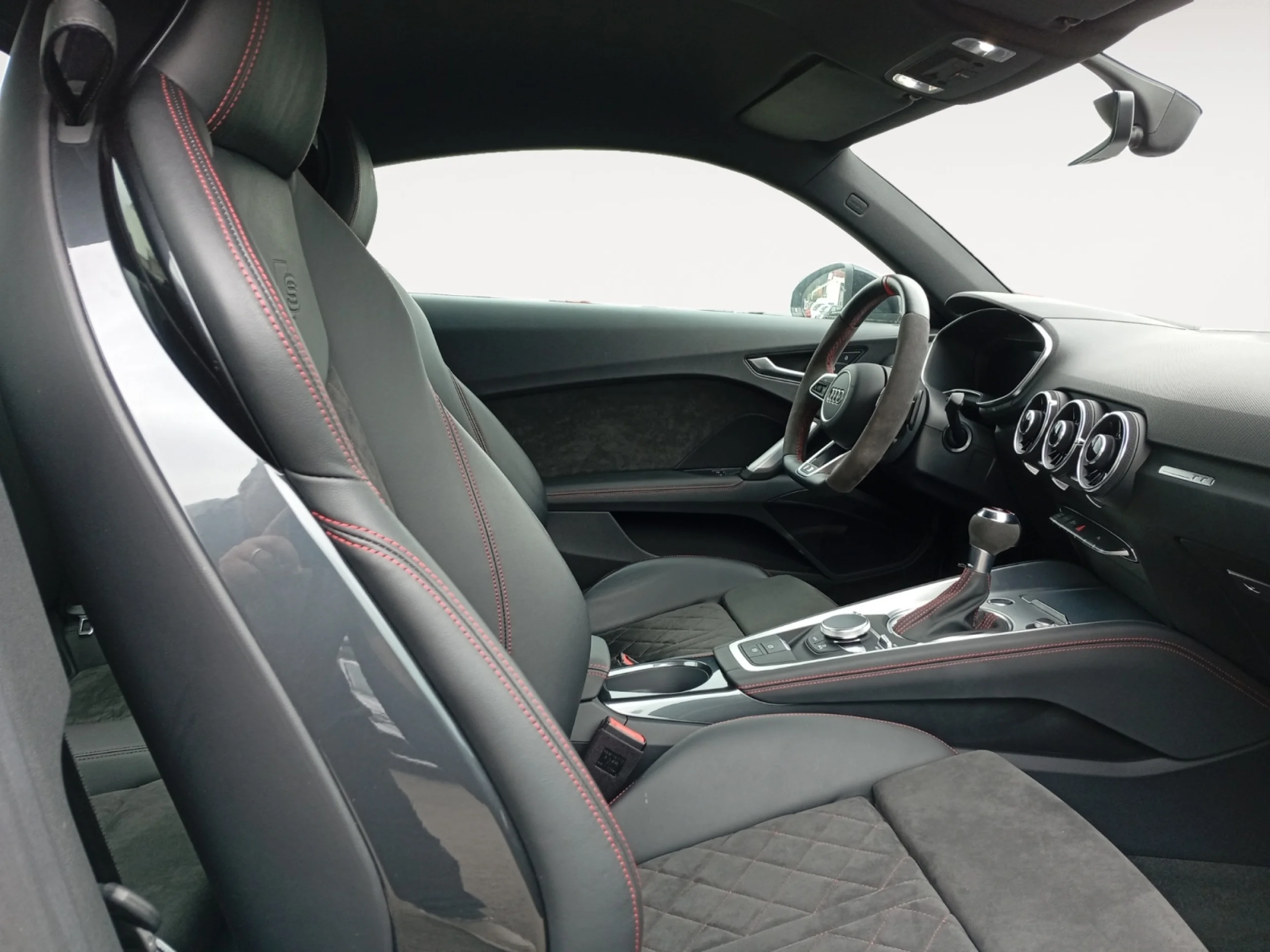 AUDI Tt 40 TFSI 145KW S TRONIC S TOURIST TROPHY - Foto 5