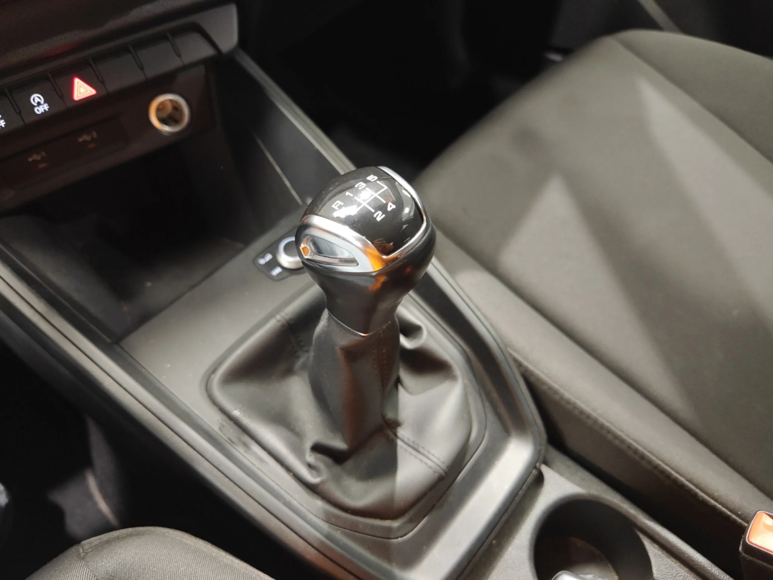 AUDI A1 SPORTBACK ADRENALIN 25 TFSI 70KW (95CV) - Foto 16