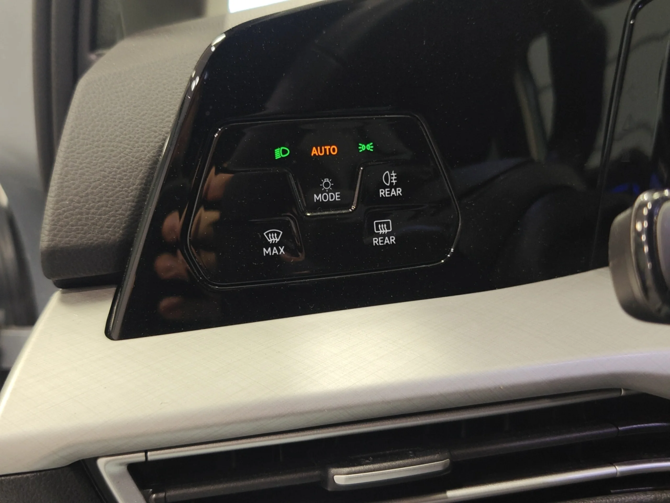 VOLKSWAGEN GOLF ··MÁS·· 2.0 TDI 85KW (115CV) - Foto 12