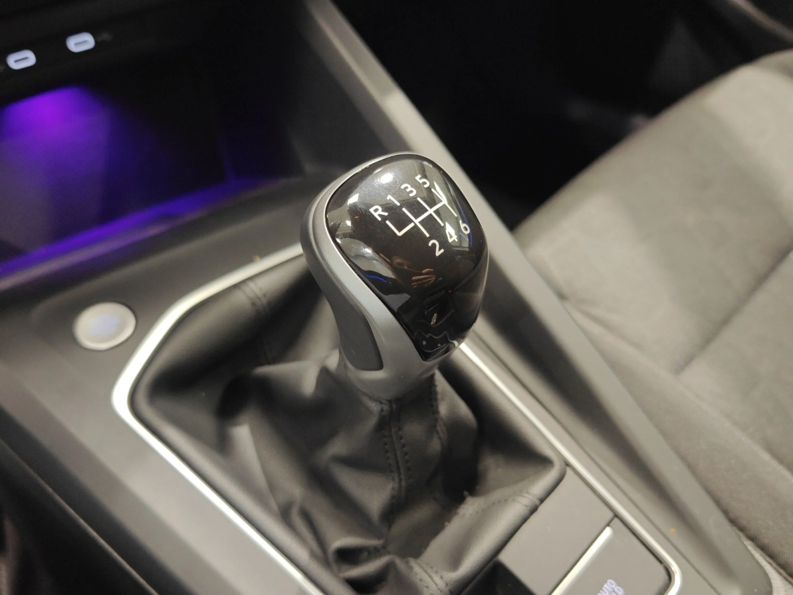 VOLKSWAGEN GOLF ··MÁS·· 2.0 TDI 85KW (115CV) - Foto 17