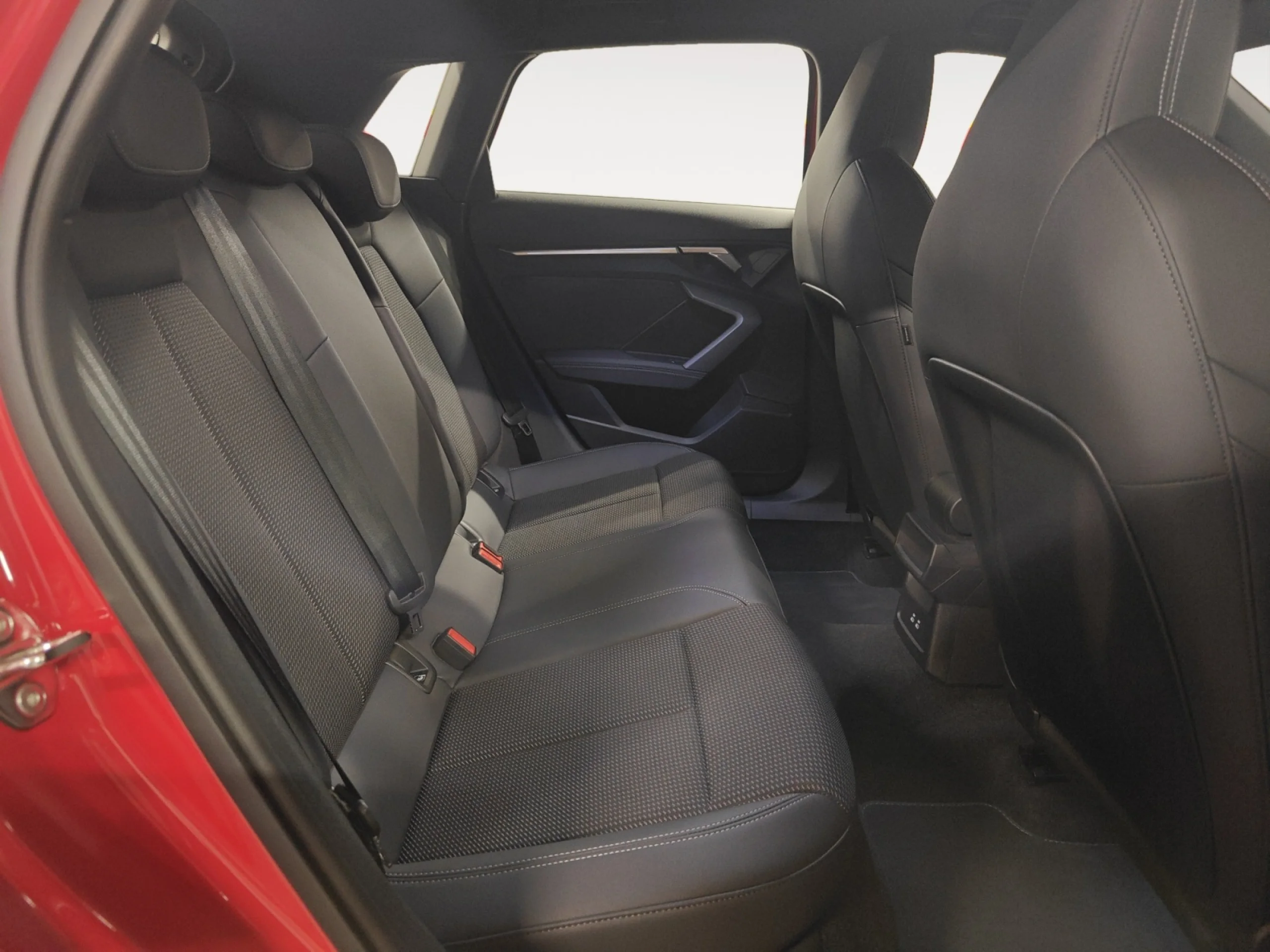 AUDI A3 SPORTBACK S LINE 40 TFSI E 150KW S TRON - Foto 6