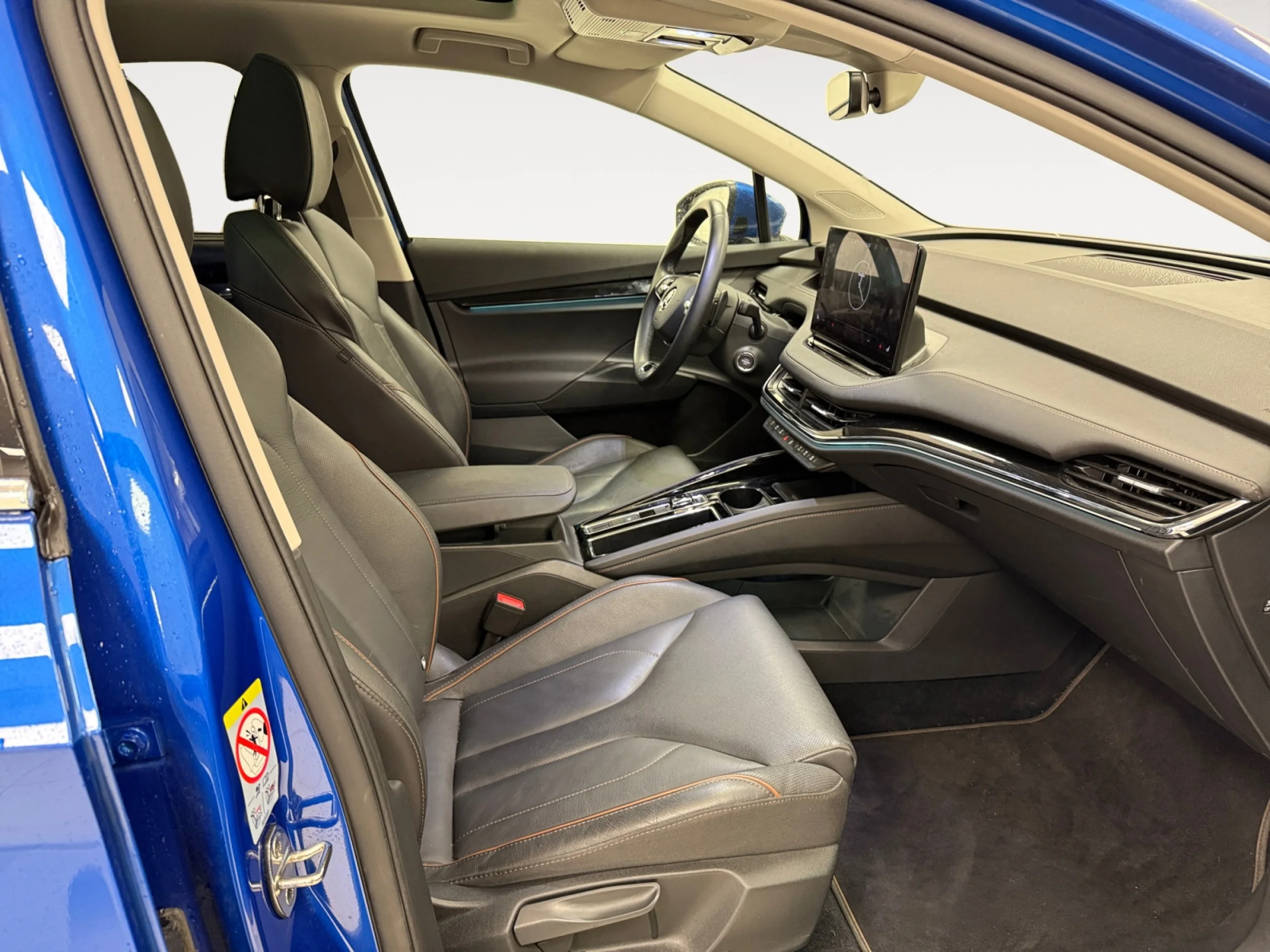 SKODA ENYAQ IV 80 150 KW (204 CV) 82 KWH (77 KWH NET - Foto 5