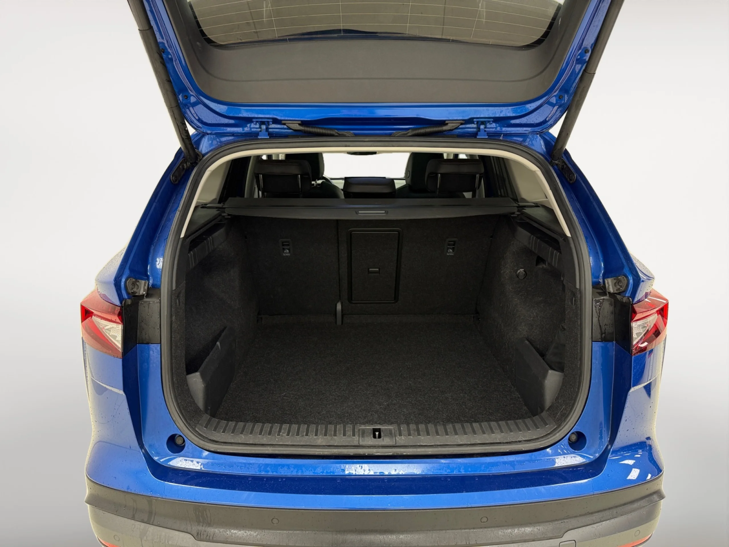 SKODA ENYAQ IV 80 150 KW (204 CV) 82 KWH (77 KWH NET - Foto 7