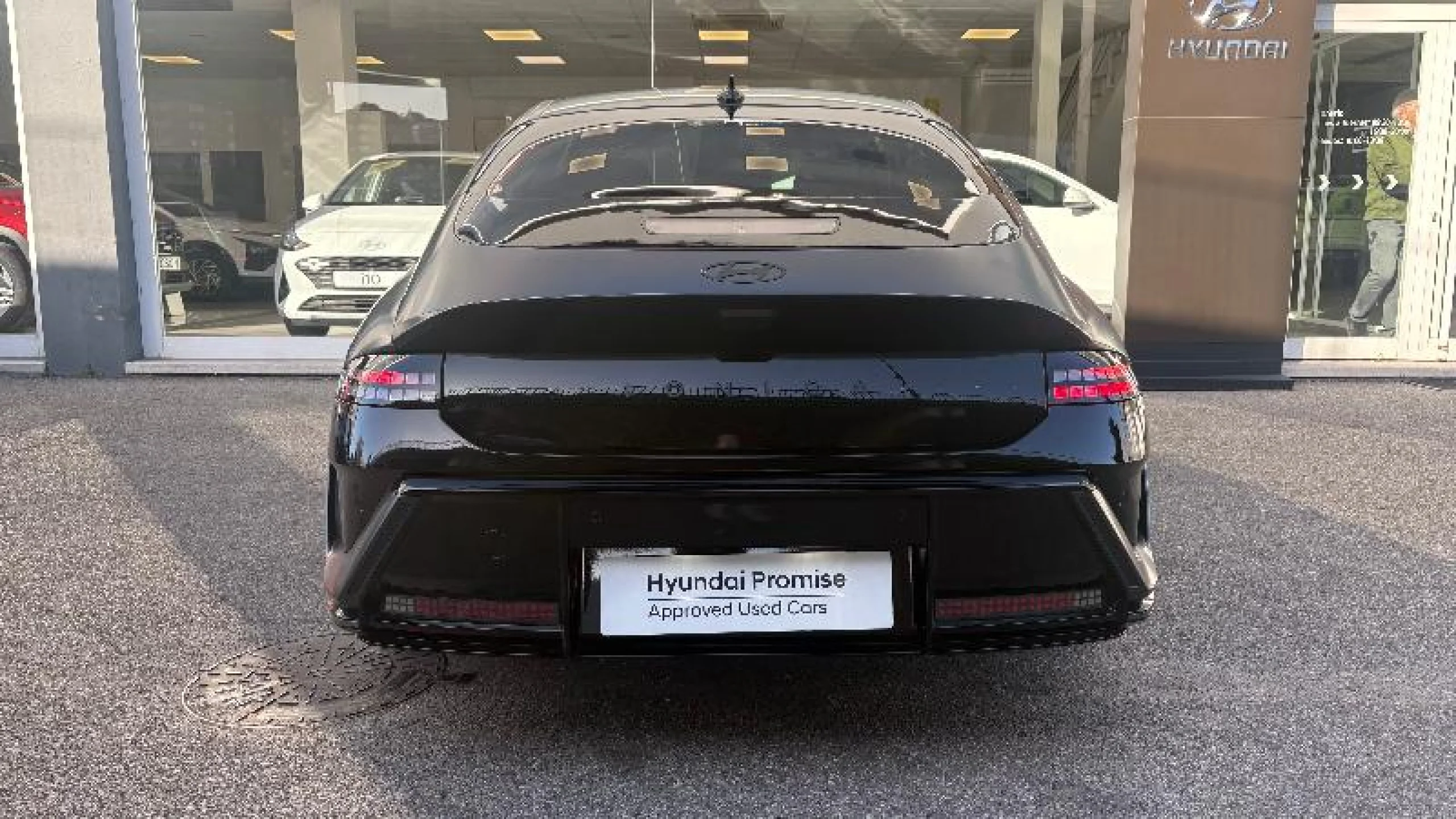 HYUNDAI Ioniq 6 239KW (325CV) 84KWH AWD N LINE - Foto 8