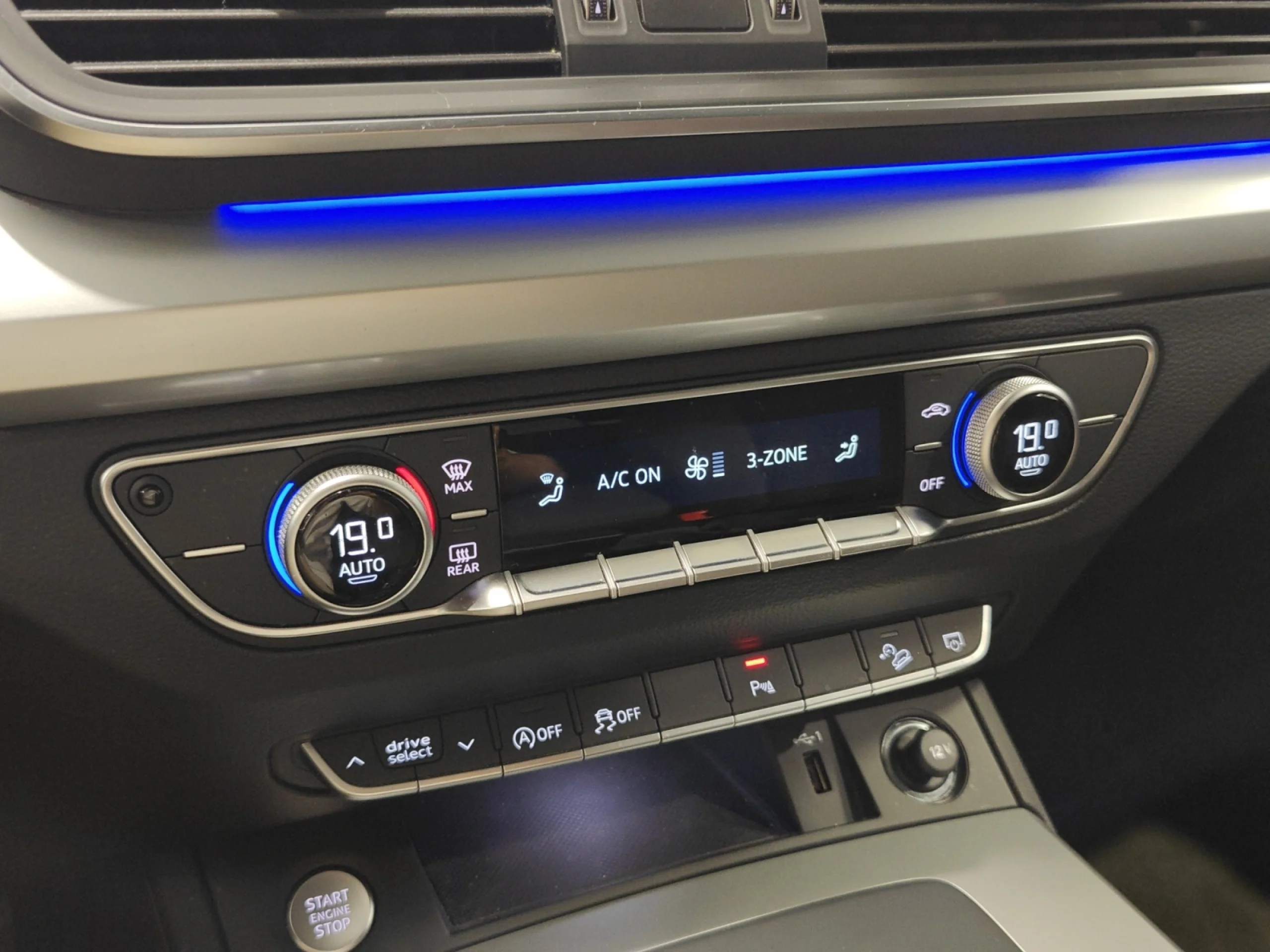 AUDI Q5 SPORTBACK ADVANCED 35 TDI 120KW S TRONIC - Foto 20