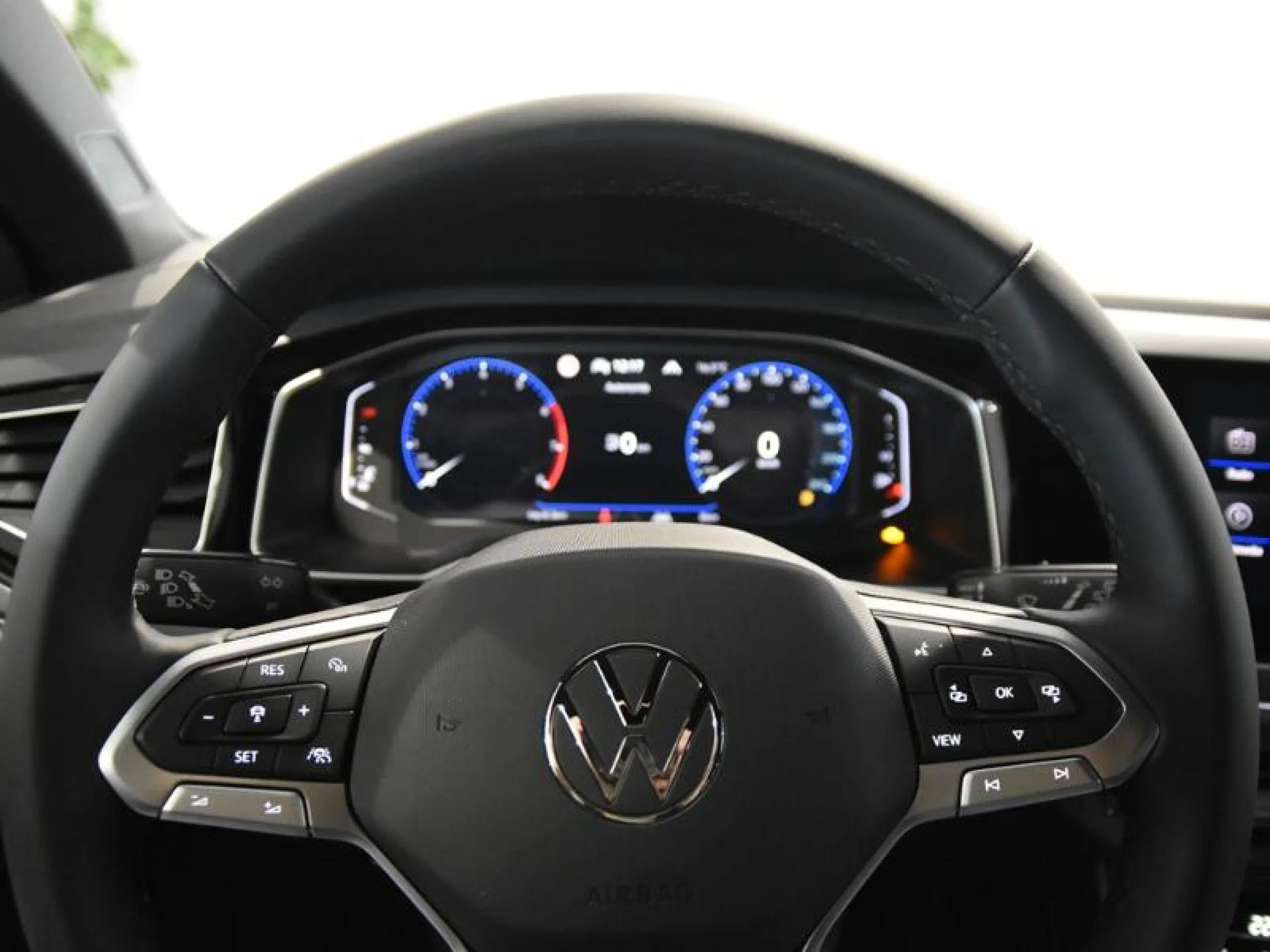 VOLKSWAGEN TAIGO TAIGO R LINE  1.0 TSI 85 KW (116 CV )  6 VEL. - Foto 14