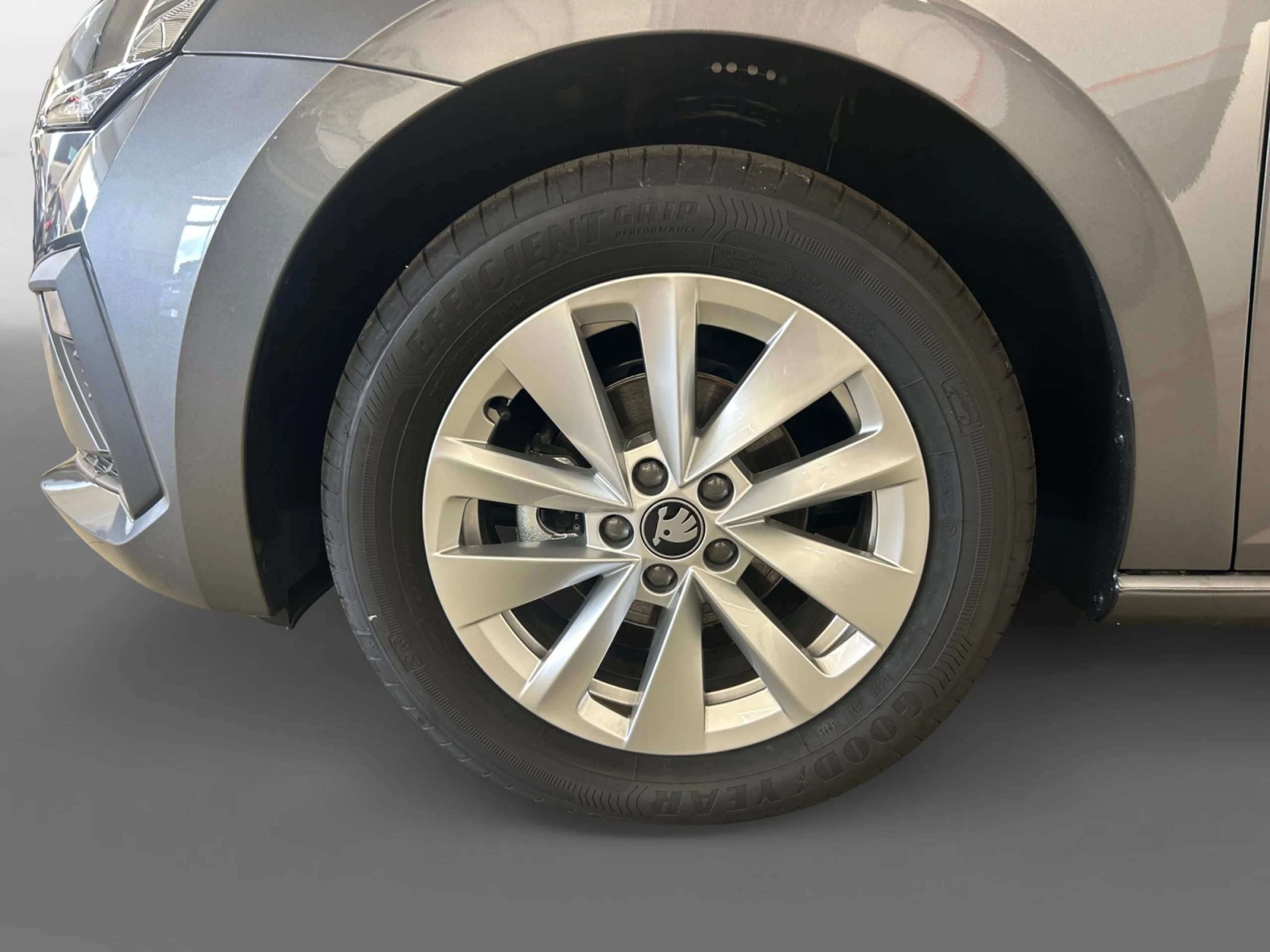 SKODA SCALA 1.0 TSI 70 KW (95 CV) GO - Foto 8