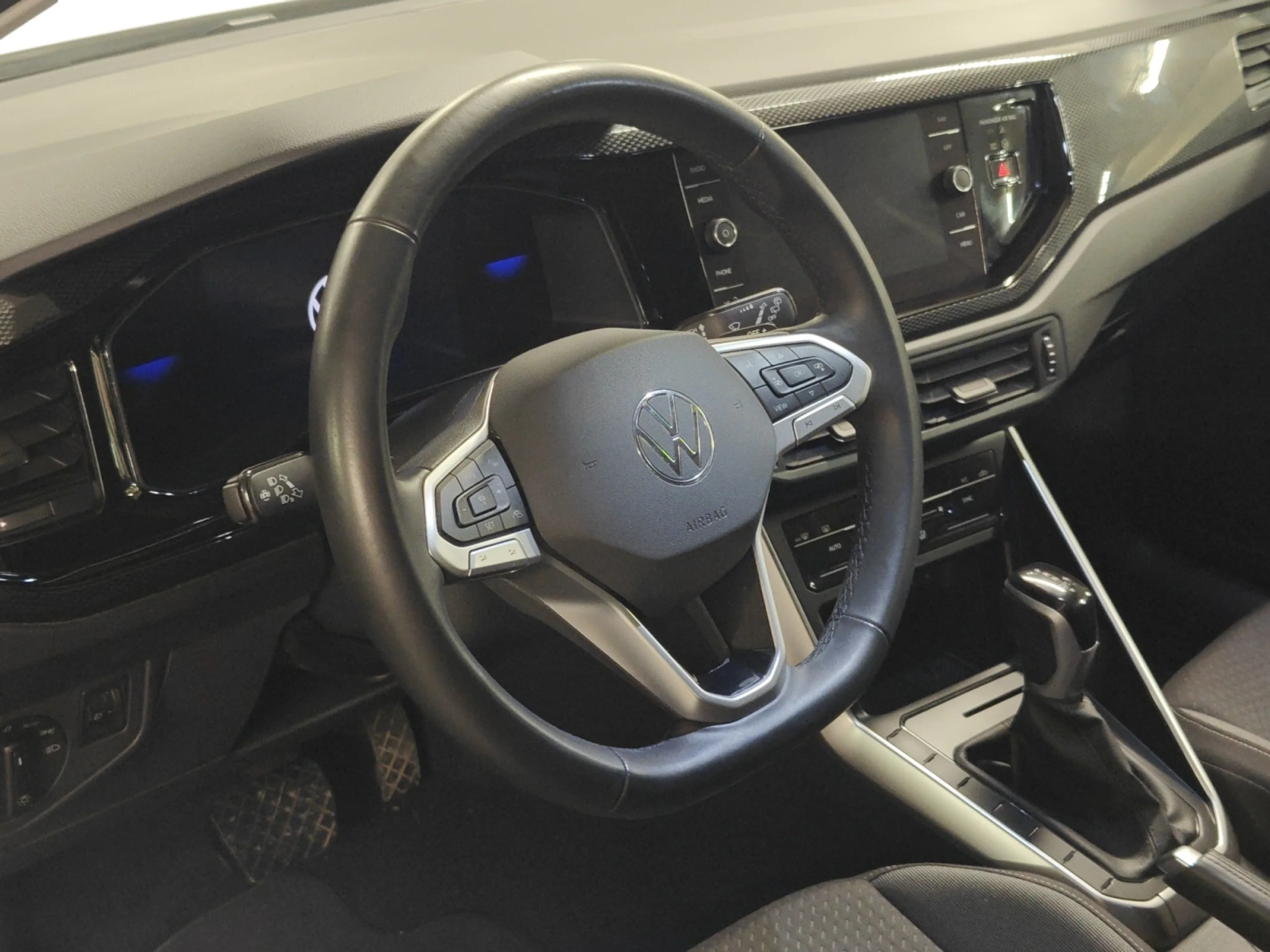 VOLKSWAGEN TAIGO TAIGO 1.0 TSI 85KW (115CV) DSG - Foto 9