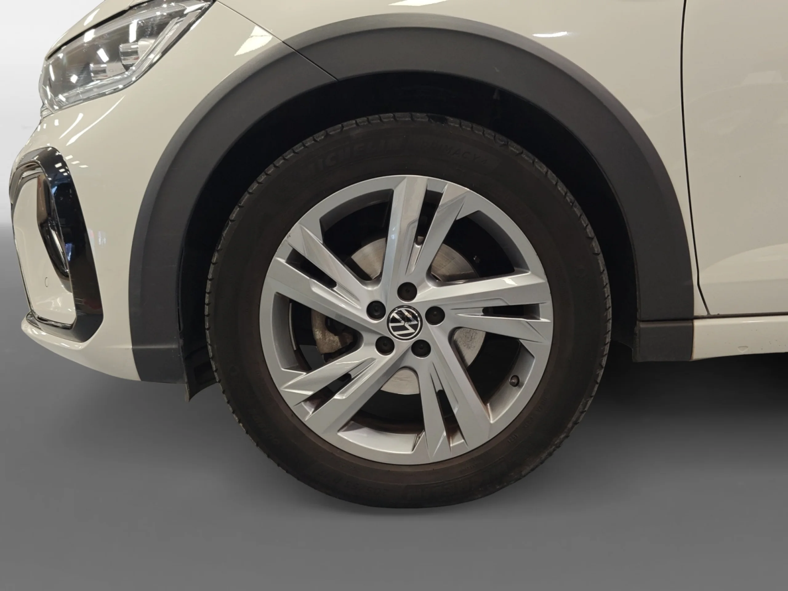 VOLKSWAGEN TAIGO R LINE 1.0 TSI 81KW (110CV) DSG - Foto 8